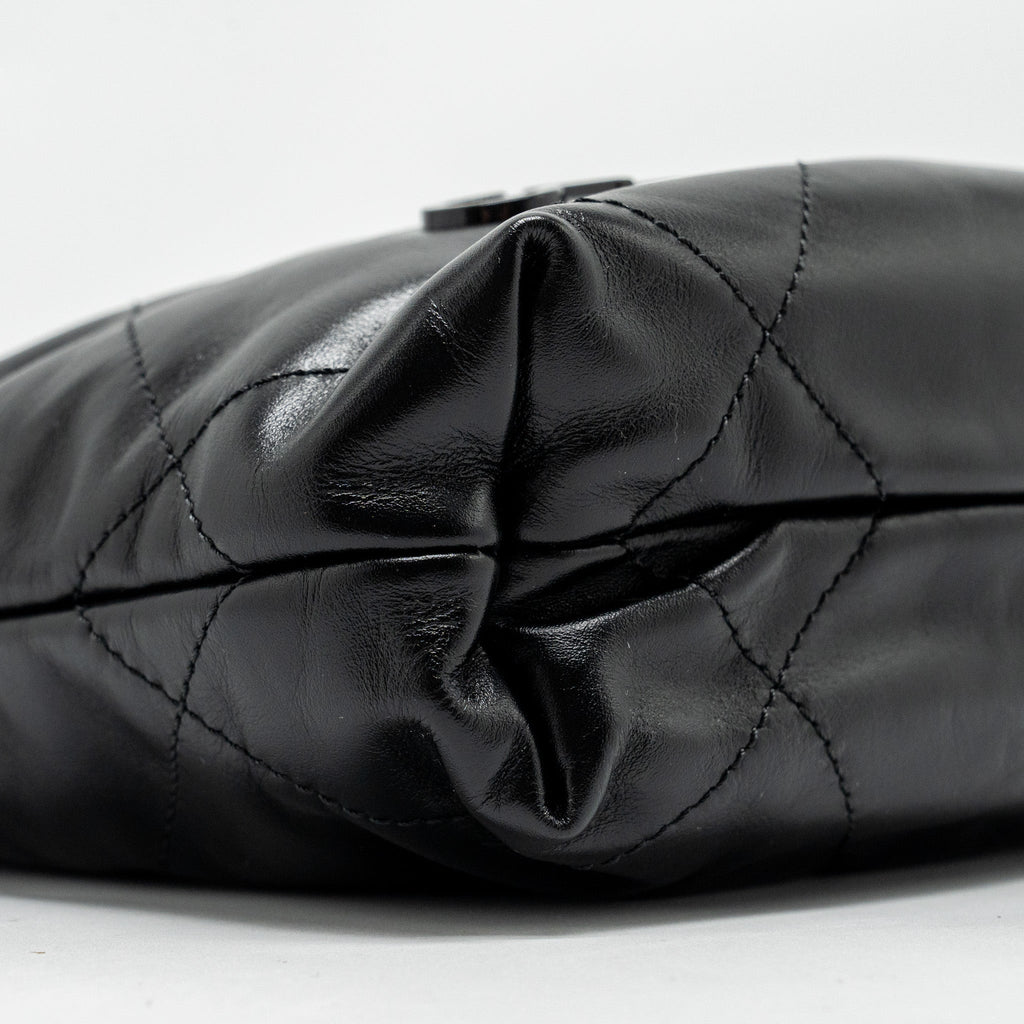 CHANEL MINI 22 BAG CALFSKIN SO BLACK (MICROCHIP)