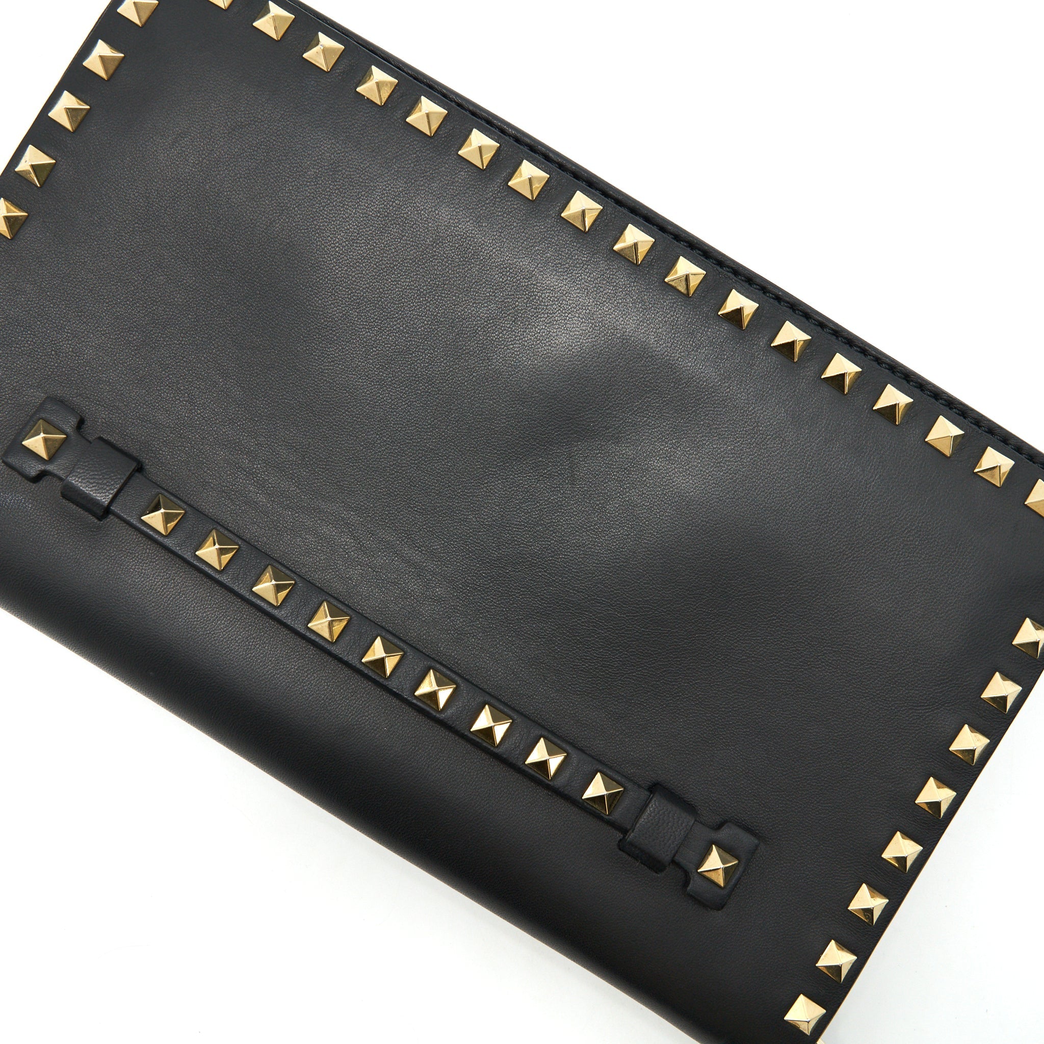 VALENTINO GARAVANI ROCKSTUD LEATHER CLUTCH BAG BLACK