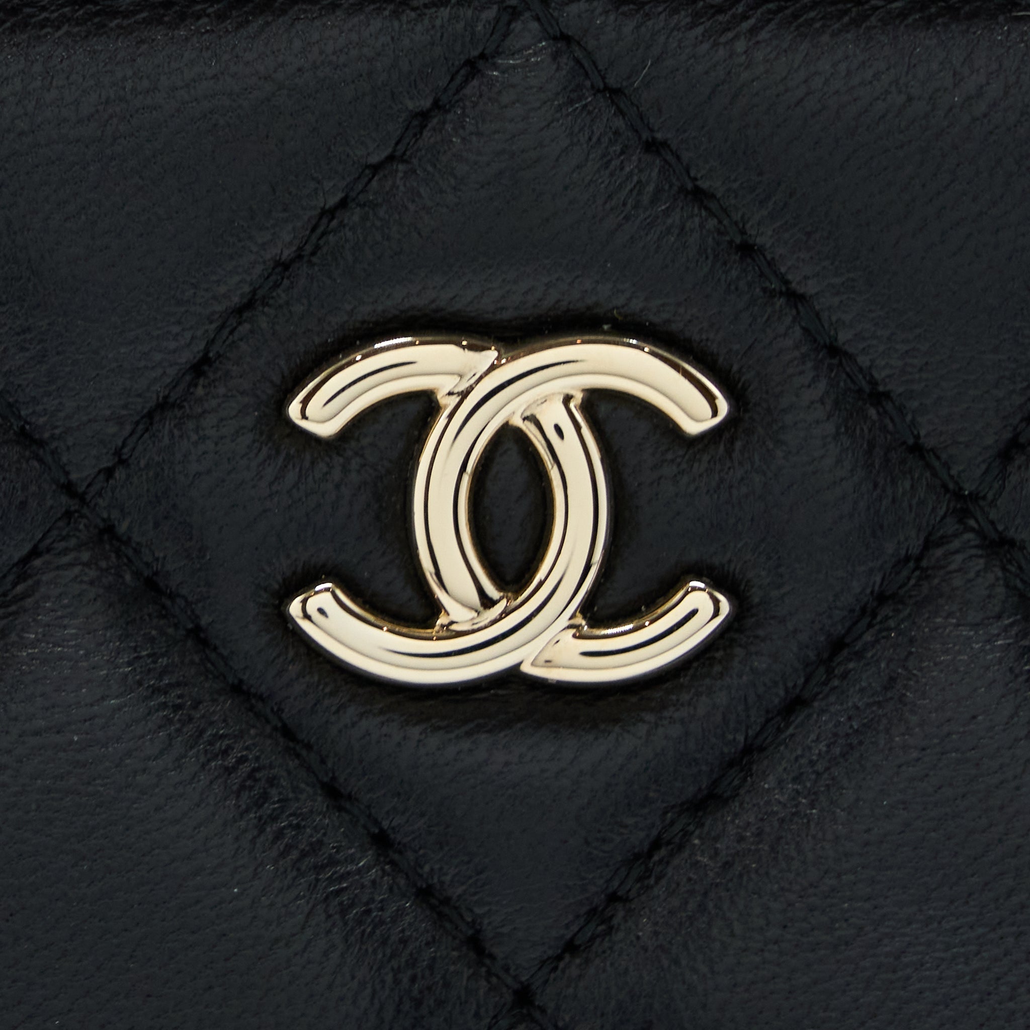 CHANEL O CASE POUCH LAMBSKIN BLACK LGHW