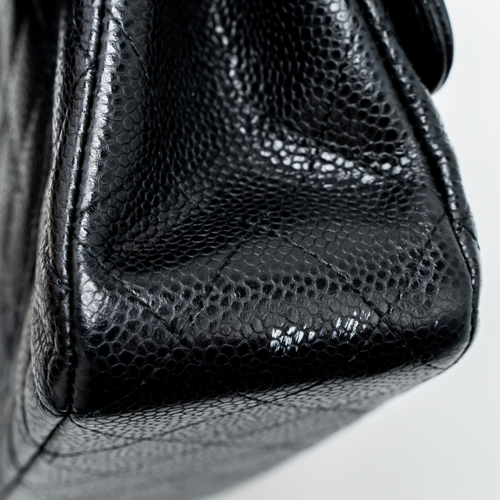 CHANEL MEDIUM CLASSIC DOUBLE FLAP BAG CAVIAR BLACK GHW