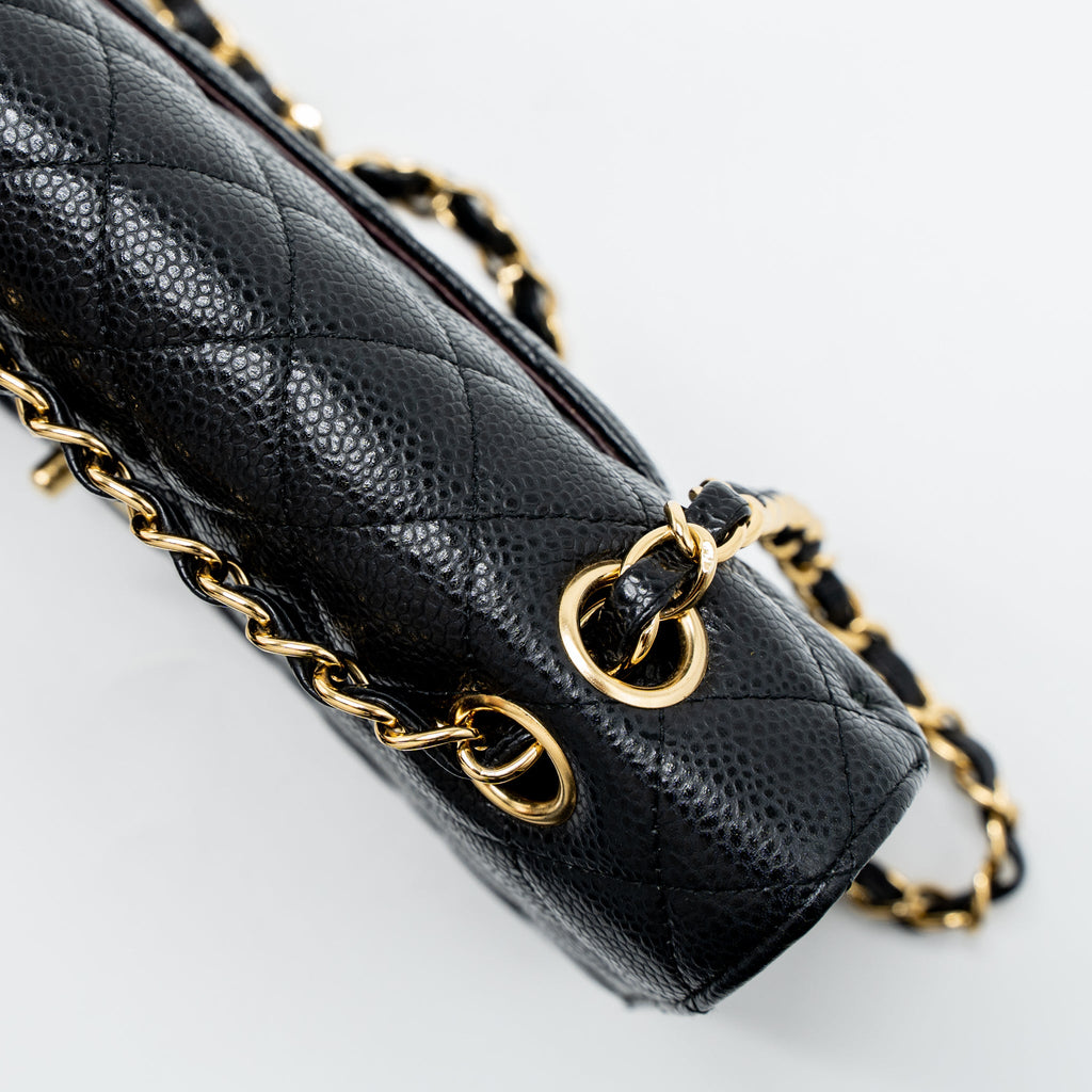 CHANEL MEDIUM CLASSIC DOUBLE FLAP BAG CAVIAR BLACK GHW