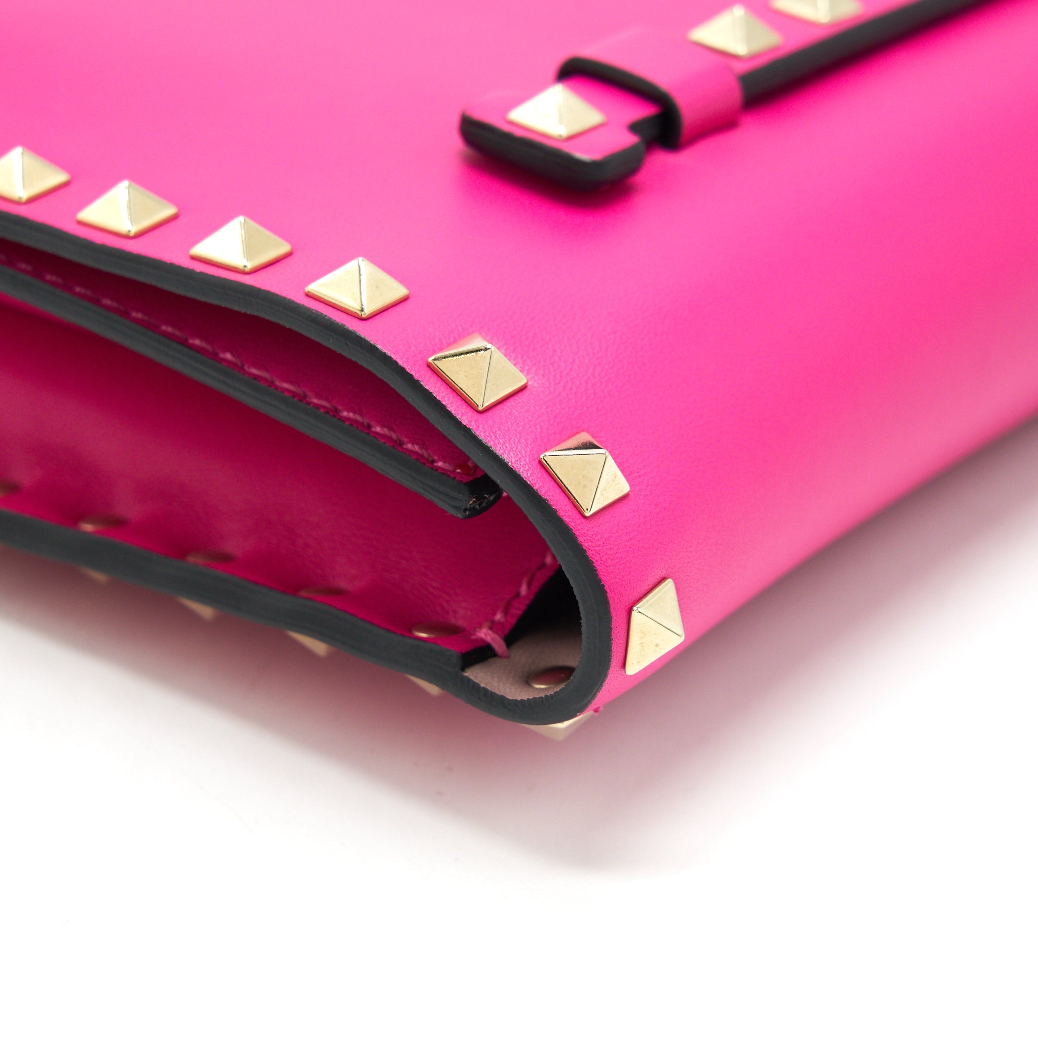 VALENTINO ROCKSTUD CLUTCH PINK GHW