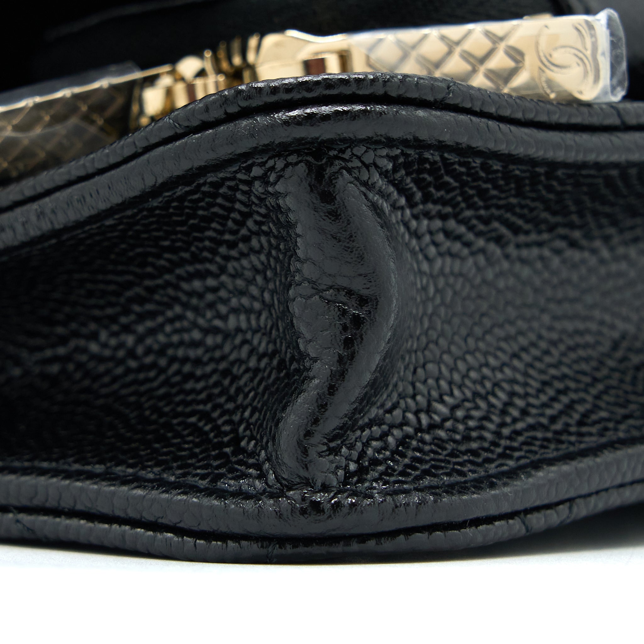 CHANEL MINI BUSINESS AFFINITY CAVIAR BLACK LGHW (MICROCHIP)