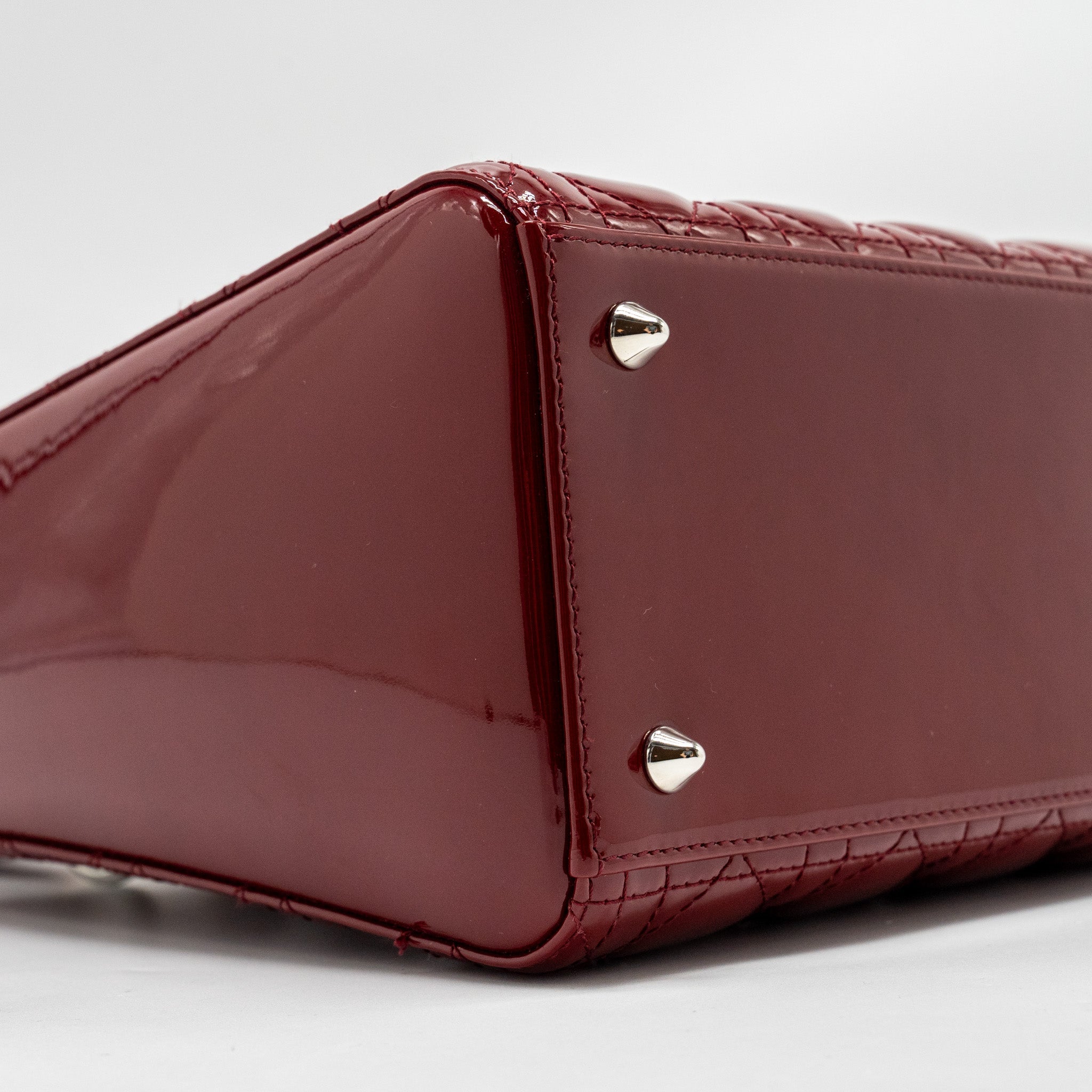 DIOR MEDIUM LADYDIOR PATENT DARK RED SHW