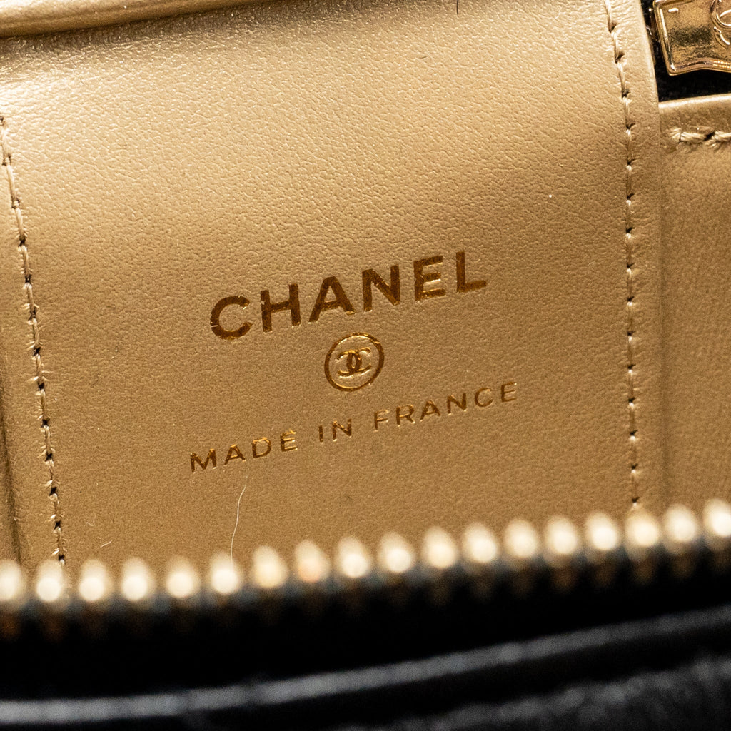 CHANEL PEARL CRUSH MINI VANITY WITH CHAIN LAMBSKIN BLACK GHW (MICROCHIP)