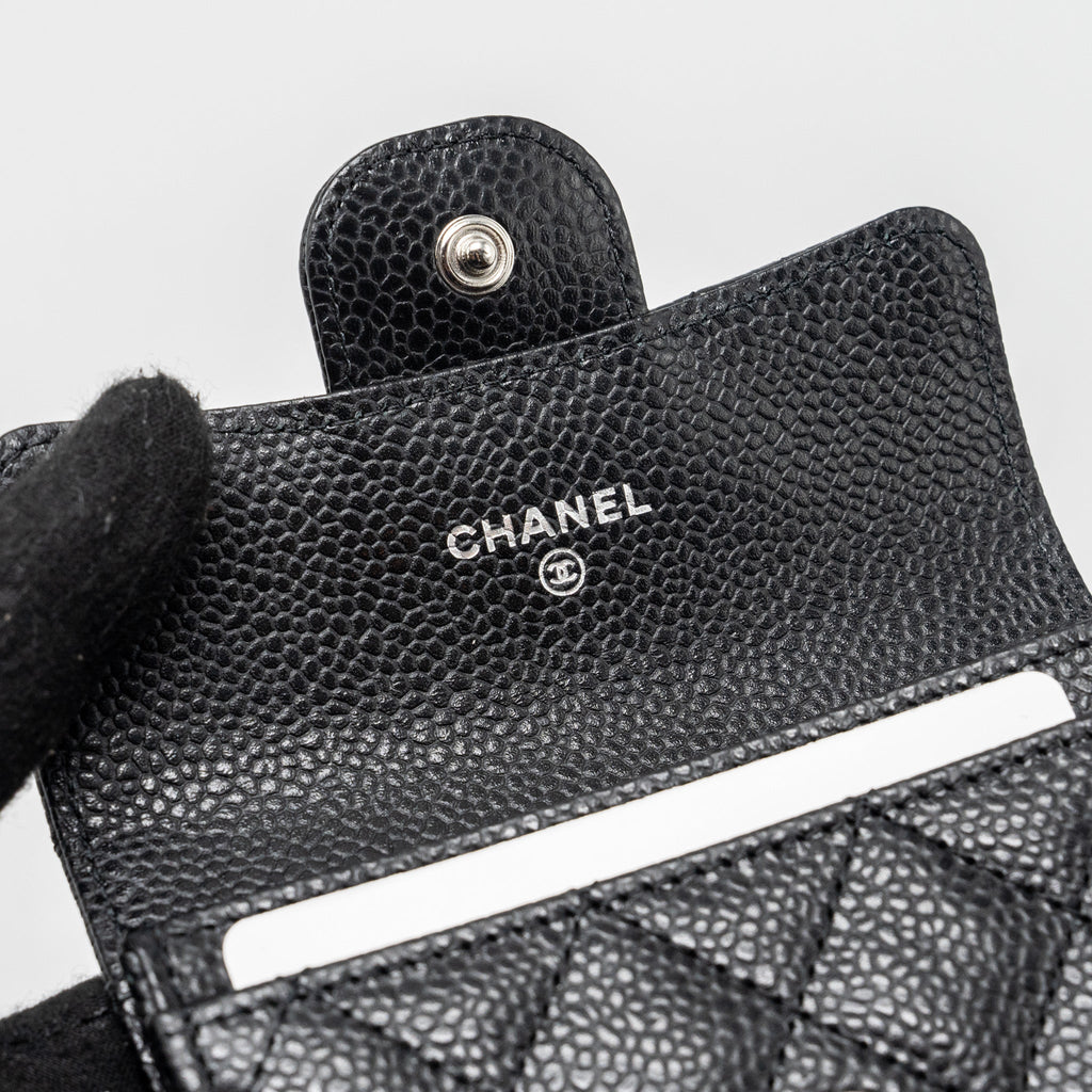 CHANEL CLASSIC FLAP CARD HOLDER CAVIAR BLACK SHW (MICROCHIP)