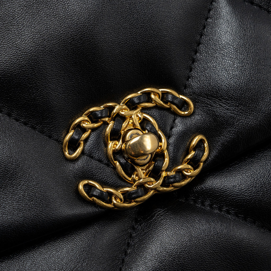 CHANEL SMALL 19 BAG LAMBSKIN BLACK MULTICOLOR HARDWARE (MICROCHIP)