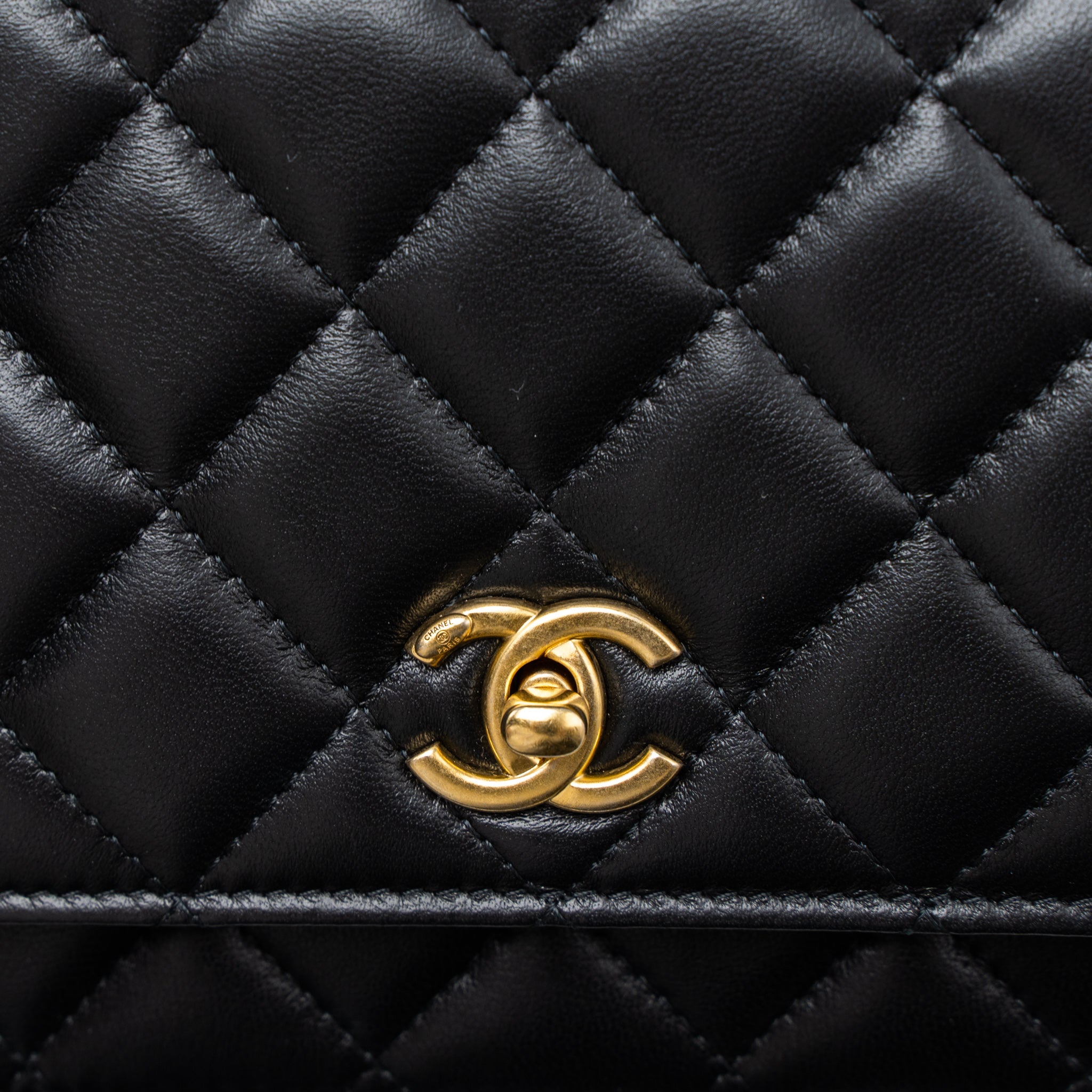 CHANEL PEARL CRUSH WALLET ON CHAIN LAMBSKIN BLACK BRUSHED GHW (MICROCHIP)
