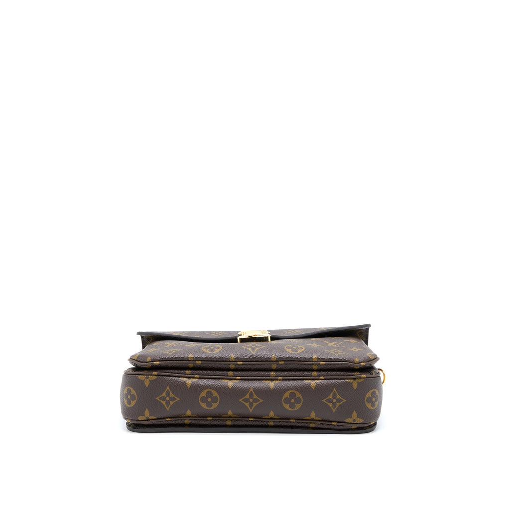 LOUIS VUITTON POCHETTE METIS MONOGRAM CANVAS GHW