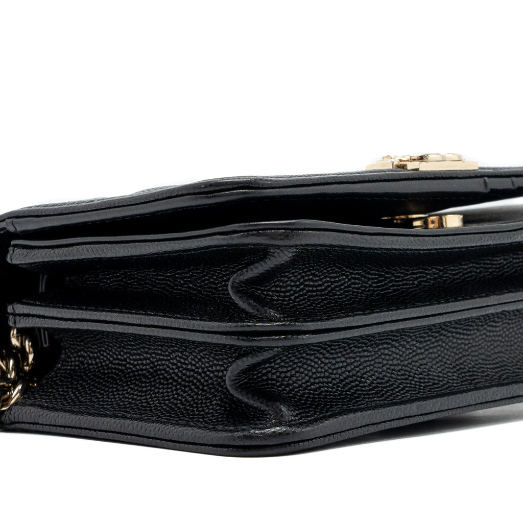 CHANEL BOY CHAIN CLUTCH CAVIAR BLACK LGHW (MICROCHIP)