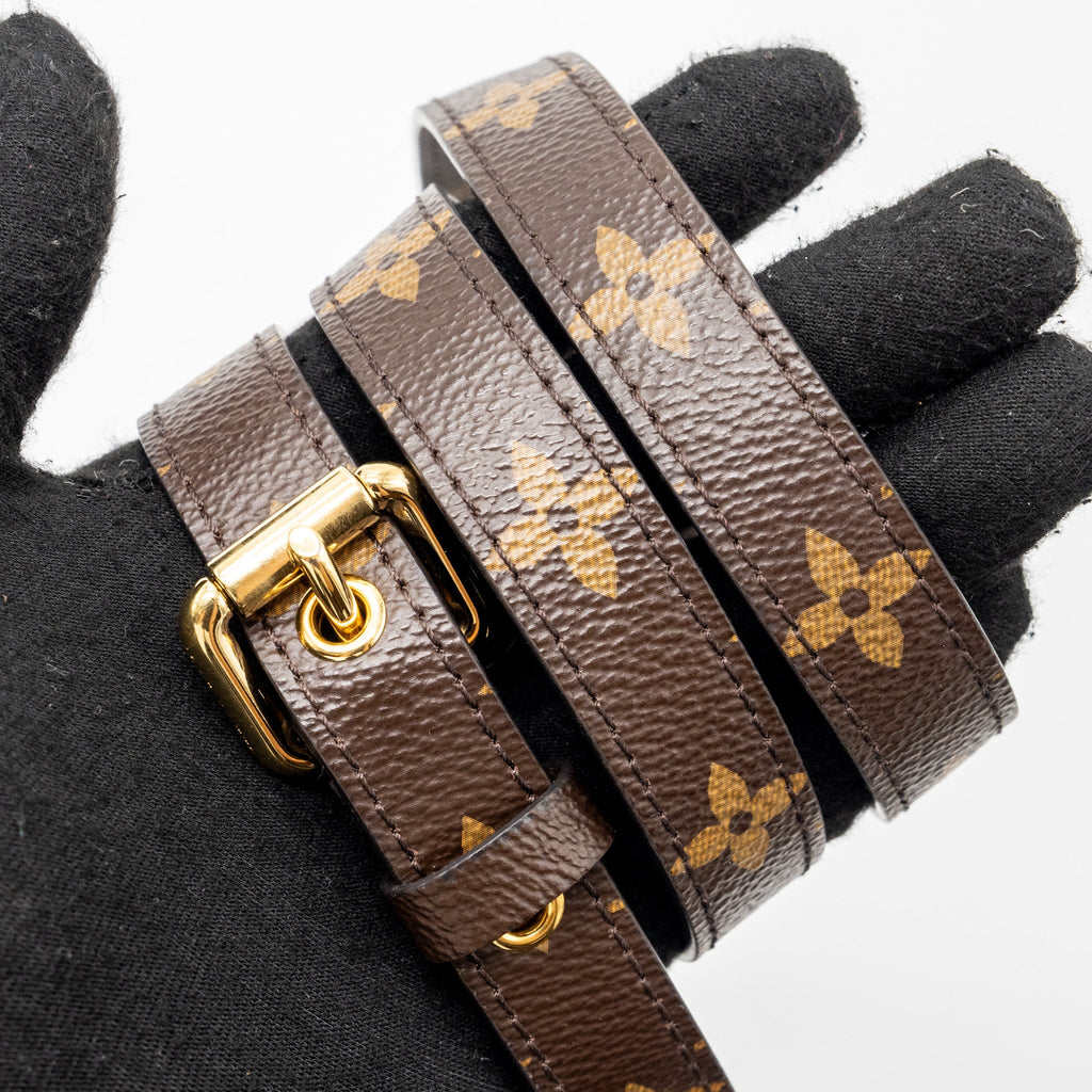LOUIS VUITTON POCHETTE MÉTIS MONOGRAM CANVAS GHW