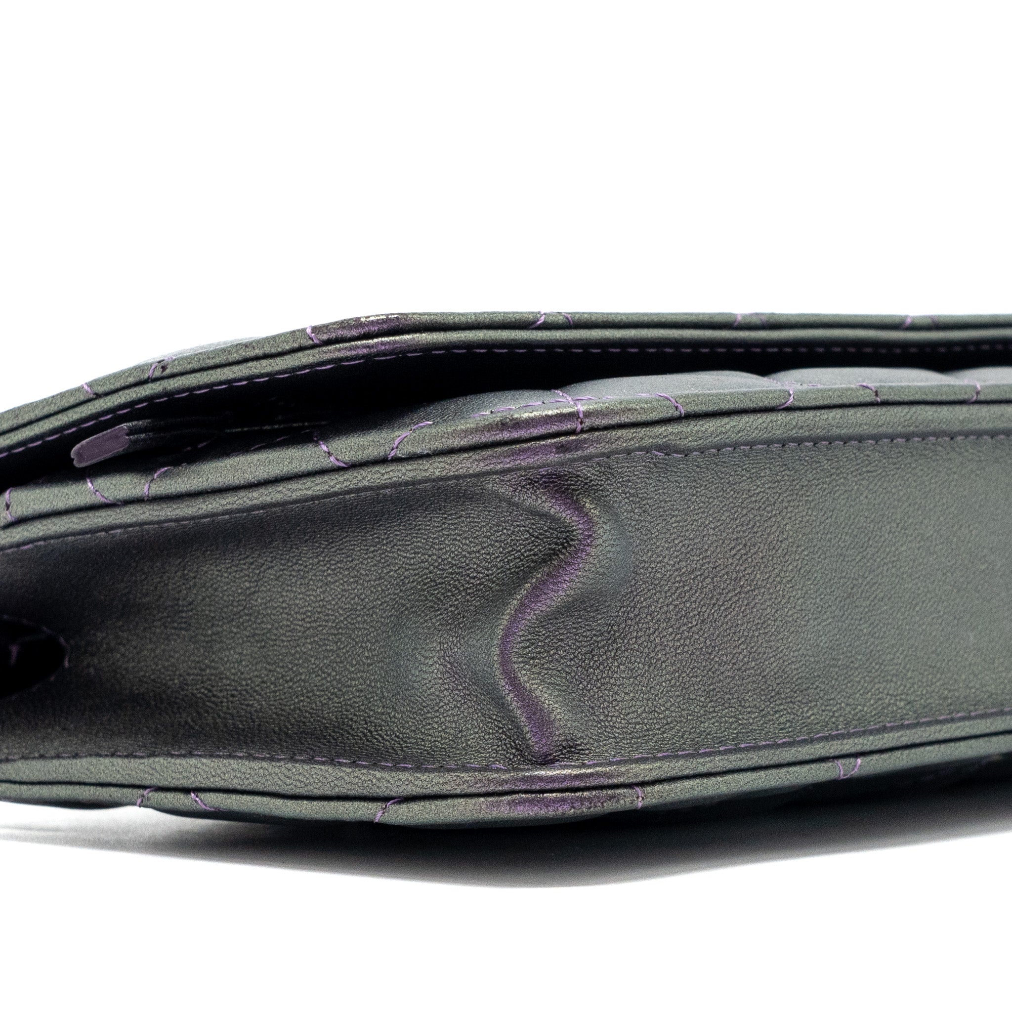 CHANEL CLASSIC WALLET ON CHAIN LAMBSKIN IRIDESCENT PURPLE RUTHENIUM HARDWARE