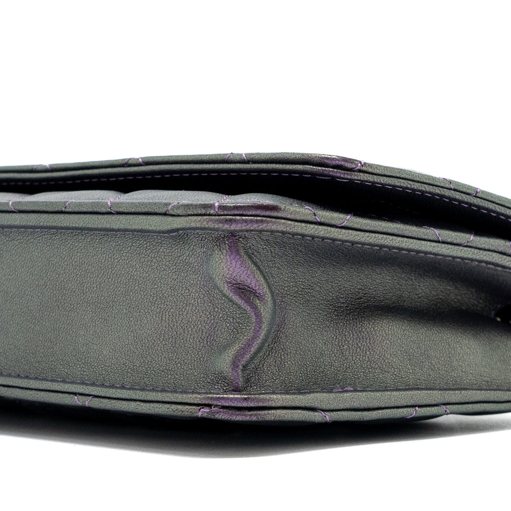 CHANEL CLASSIC WALLET ON CHAIN LAMBSKIN IRIDESCENT PURPLE RUTHENIUM HARDWARE