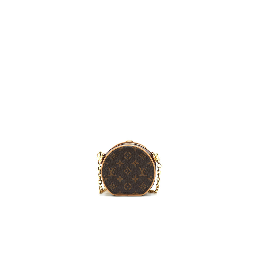 LOUIS VUITTON BOITE CHAPEAU NECKLACE MONOGRAM CANVAS