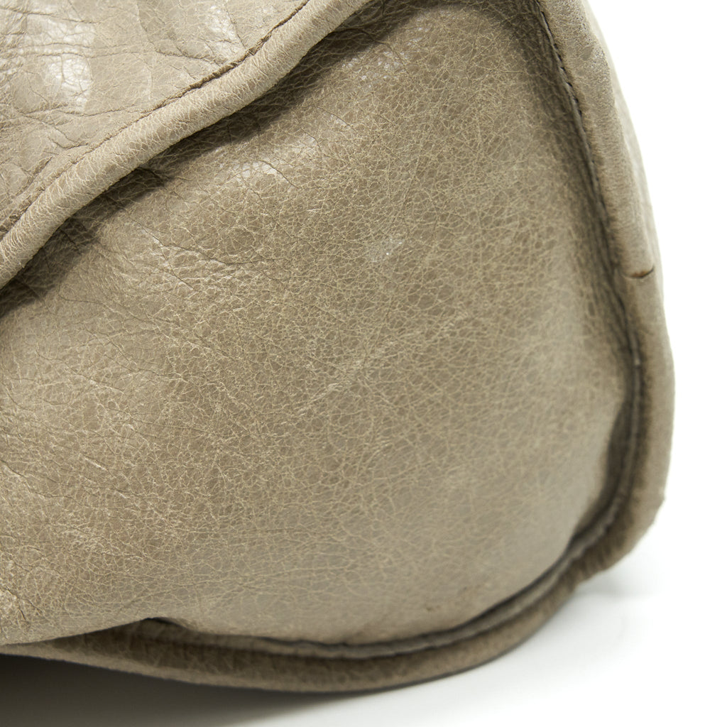 BALENCIAGA CLASSIC CITY BAG GREY