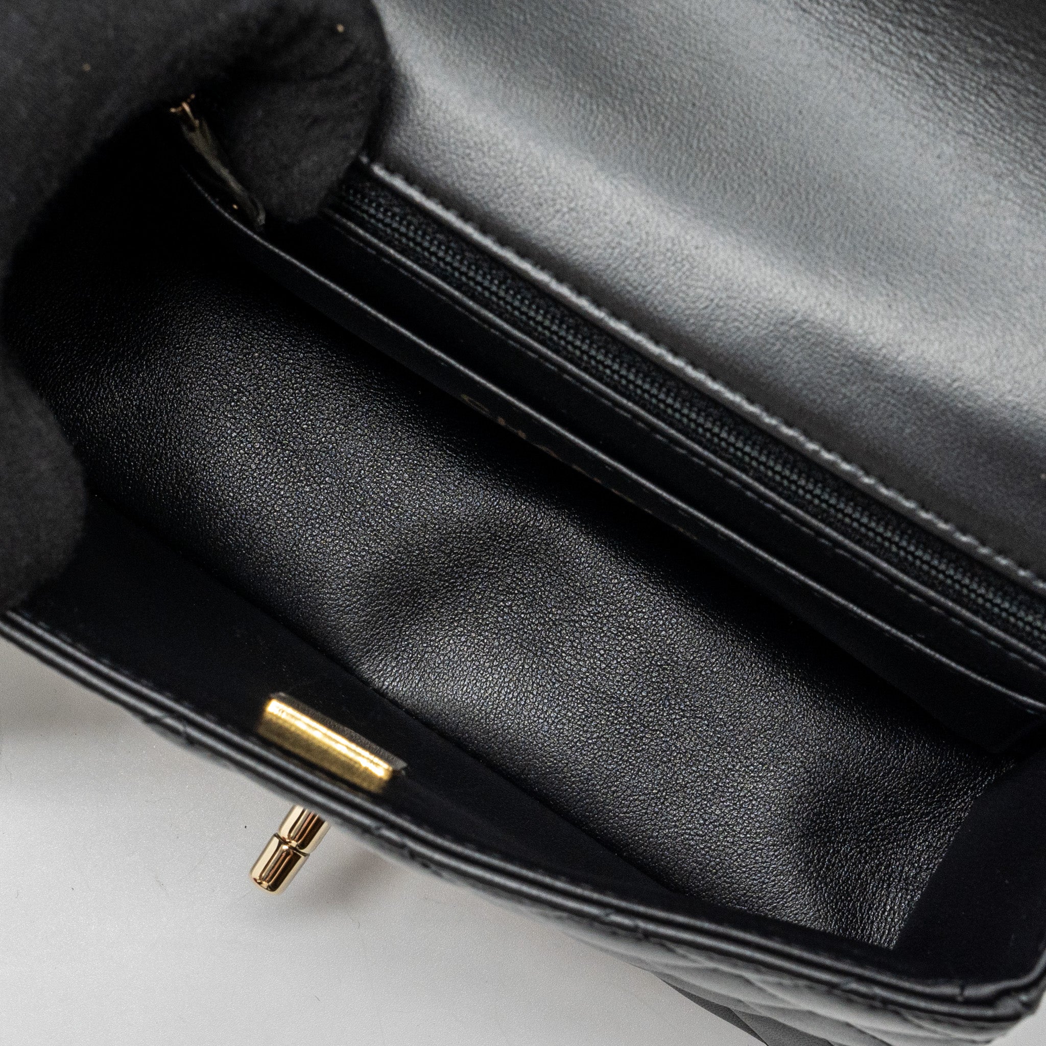CHANEL TOP HANDLE MINI RECTANGULAR FLAP BAG LAMBSKIN BLACK LGHW(MICROCHIP)