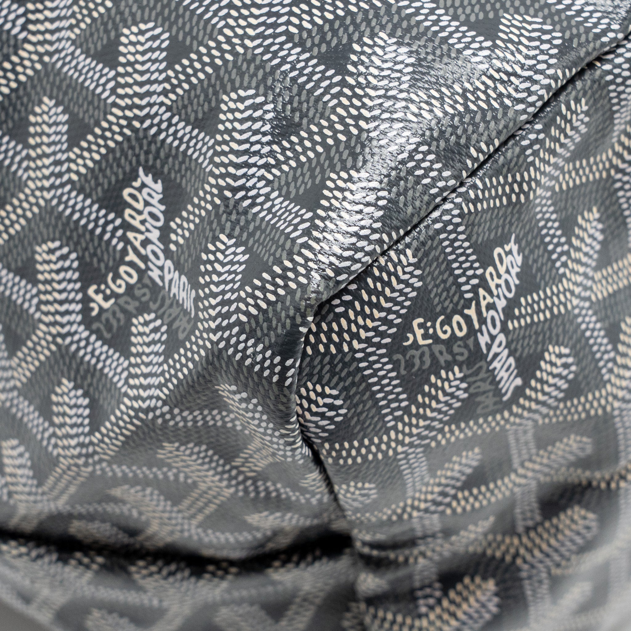 GOYARD SAINT LOUIS PM TOTE GOYARDINE CANVAS/CALFSKIN GREY SHW