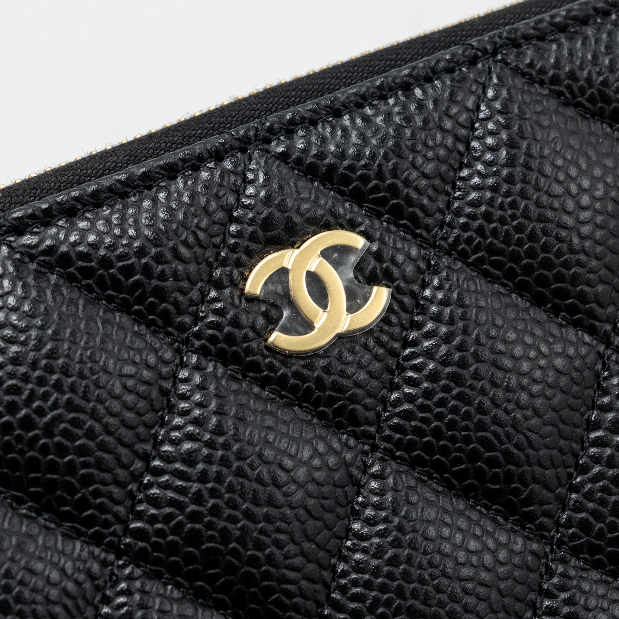 CHANEL CLASSIC LONG ZIPPED WALLET CAVIAR BLACK GHW (MICROCHIP)
