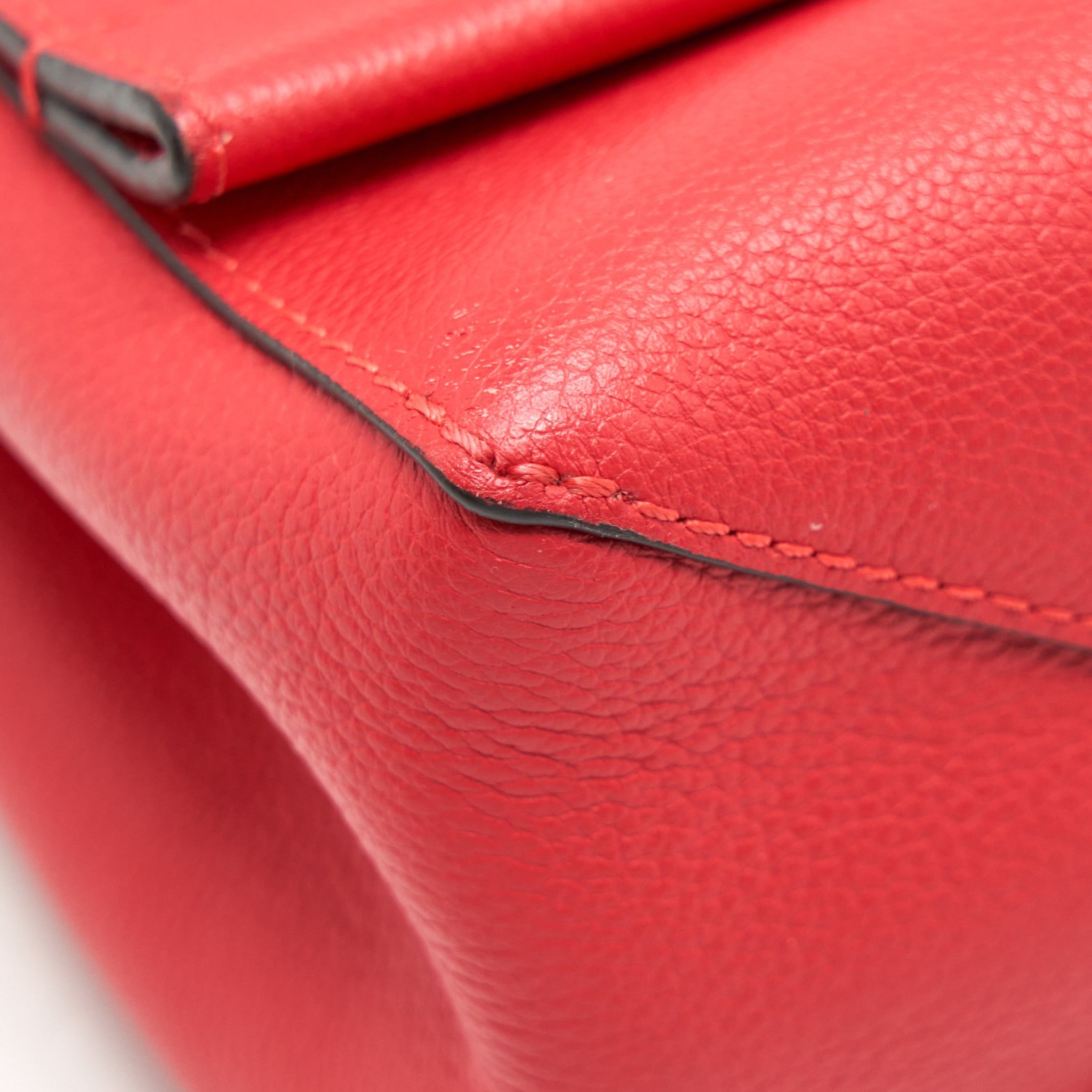 LOUIS VUITTON LOCKME BAG RED SHW YEAR 2016