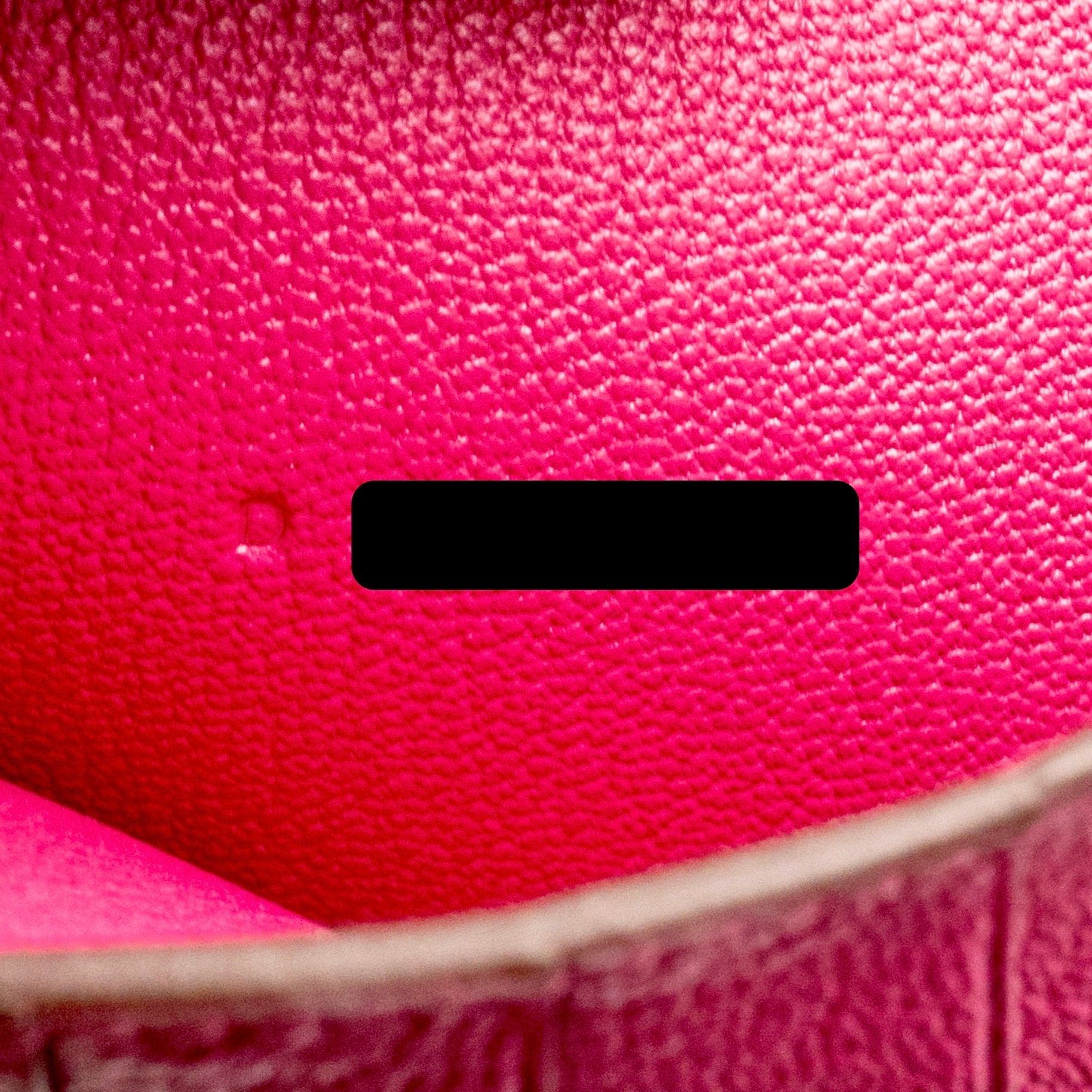 HERMES KELLY COMPACT WALLET OSTRICH ROSE TYRIEN SHW