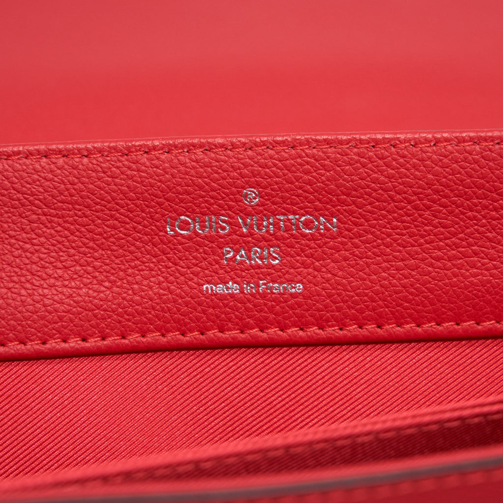 LOUIS VUITTON LOCKME BAG RED SHW YEAR 2016