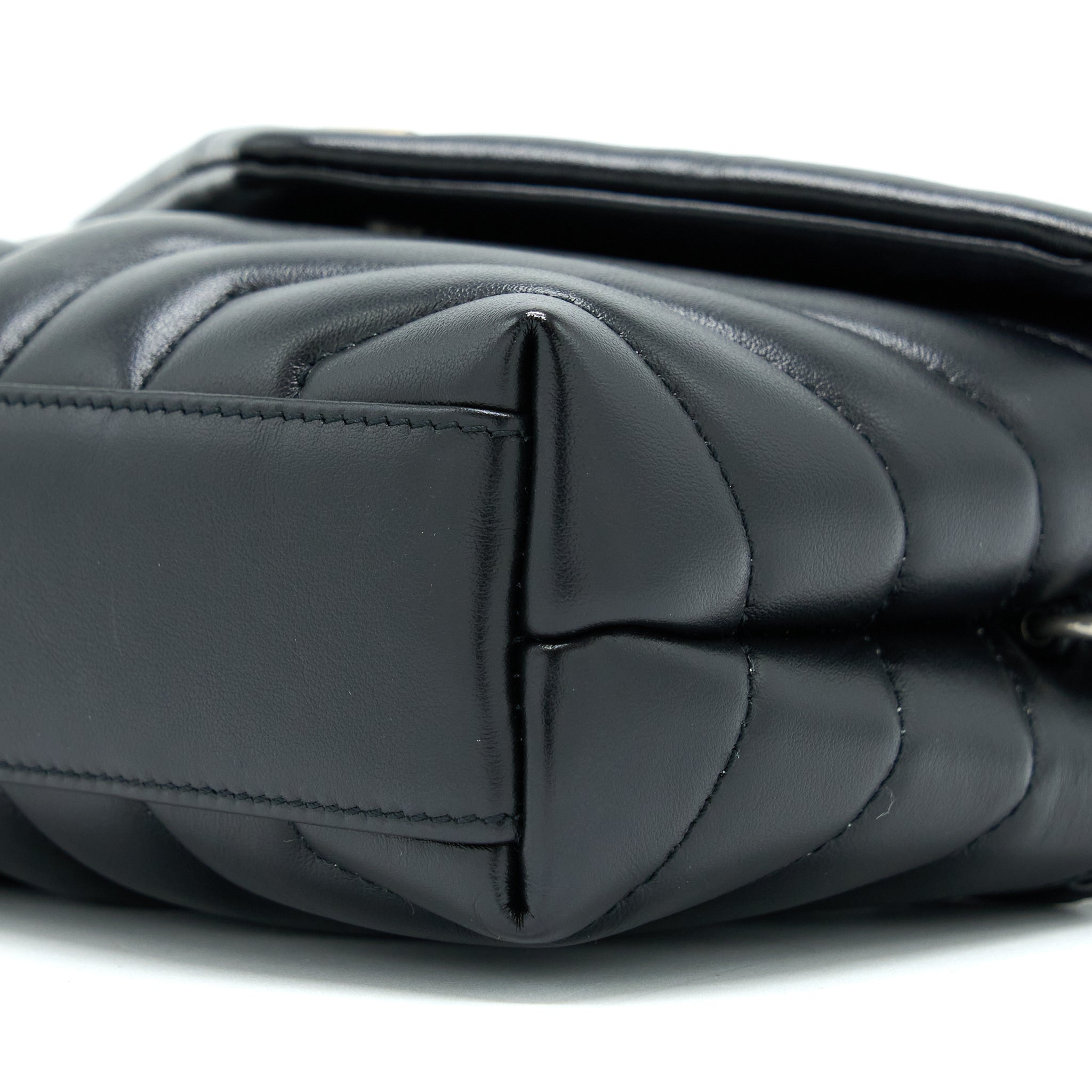 SAINT LAURENT/ YSL TOY LOU LOU BLACK SHW
