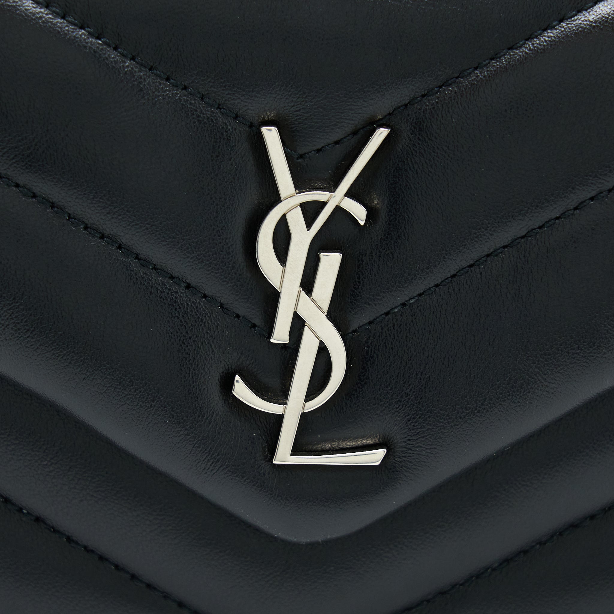 SAINT LAURENT/ YSL TOY LOU LOU BLACK SHW
