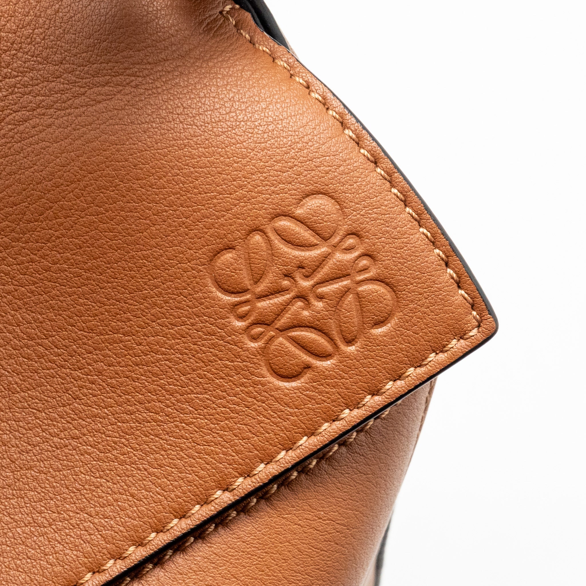 LOEWE SMALL PUZZLE BAG CALFSKIN TAN GHW