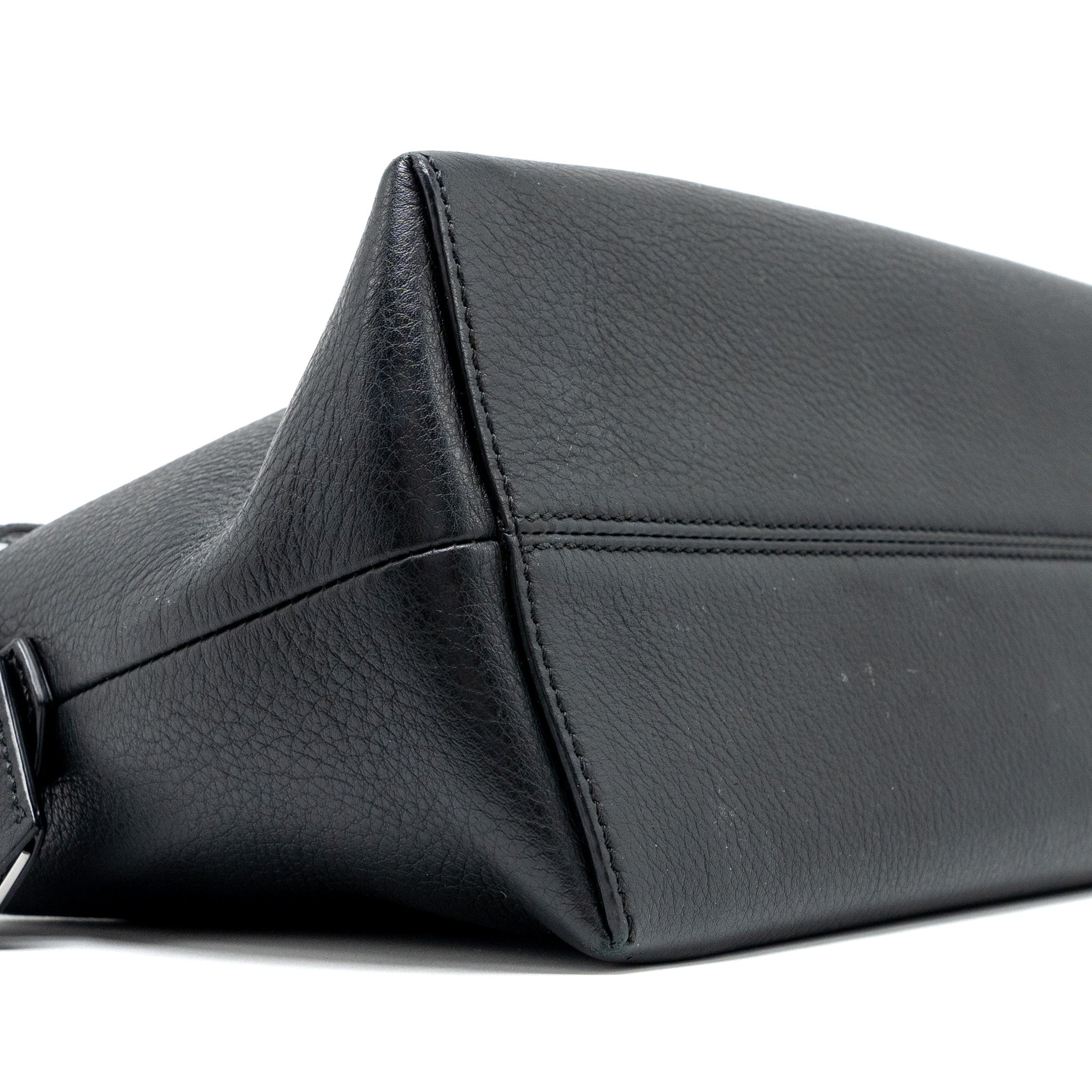 FENDI BY THE WAY CALFSKIN BLACK SHW