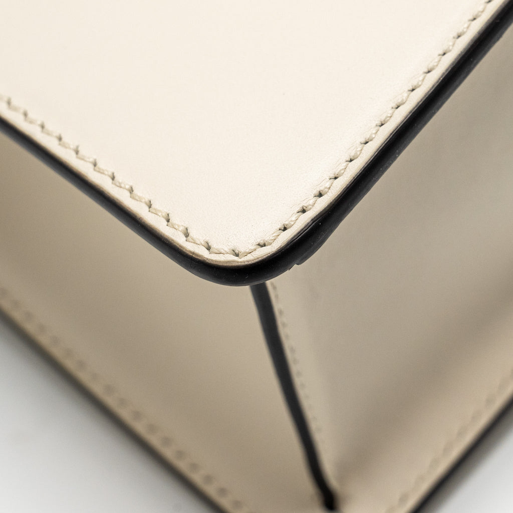 GUCCI MINI SYLVIE TOP HANDLE BAG CALFSKIN WHITE GHW