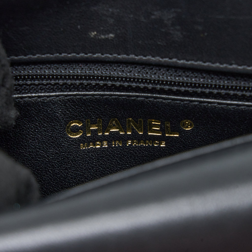 CHANEL SMALL ENAMEL CC FLAP BAG LAMBSKIN BLACK GHW