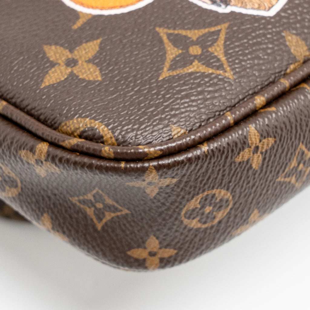 LOUIS VUITTON MY LV WORLD TOUR MULTI POCHETTE ACCESSORIES KHAKI STRAP MONOGRAM CANVAS GHW
