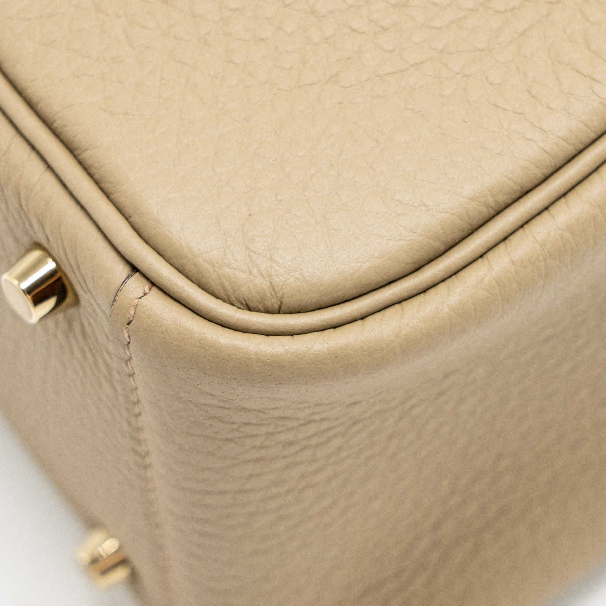 HERMES MINI LINDY II CLEMENCE 8Q BEIGE MARFA GHW