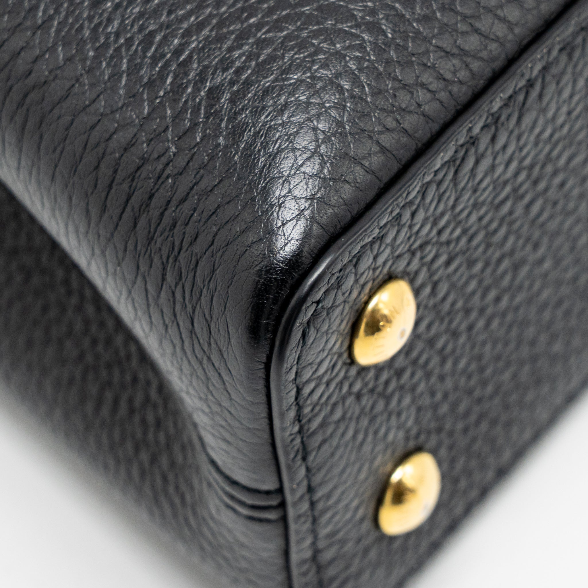 LOUIS VUITTON CAPUCINES MINI TAURILLON BLACK GHW