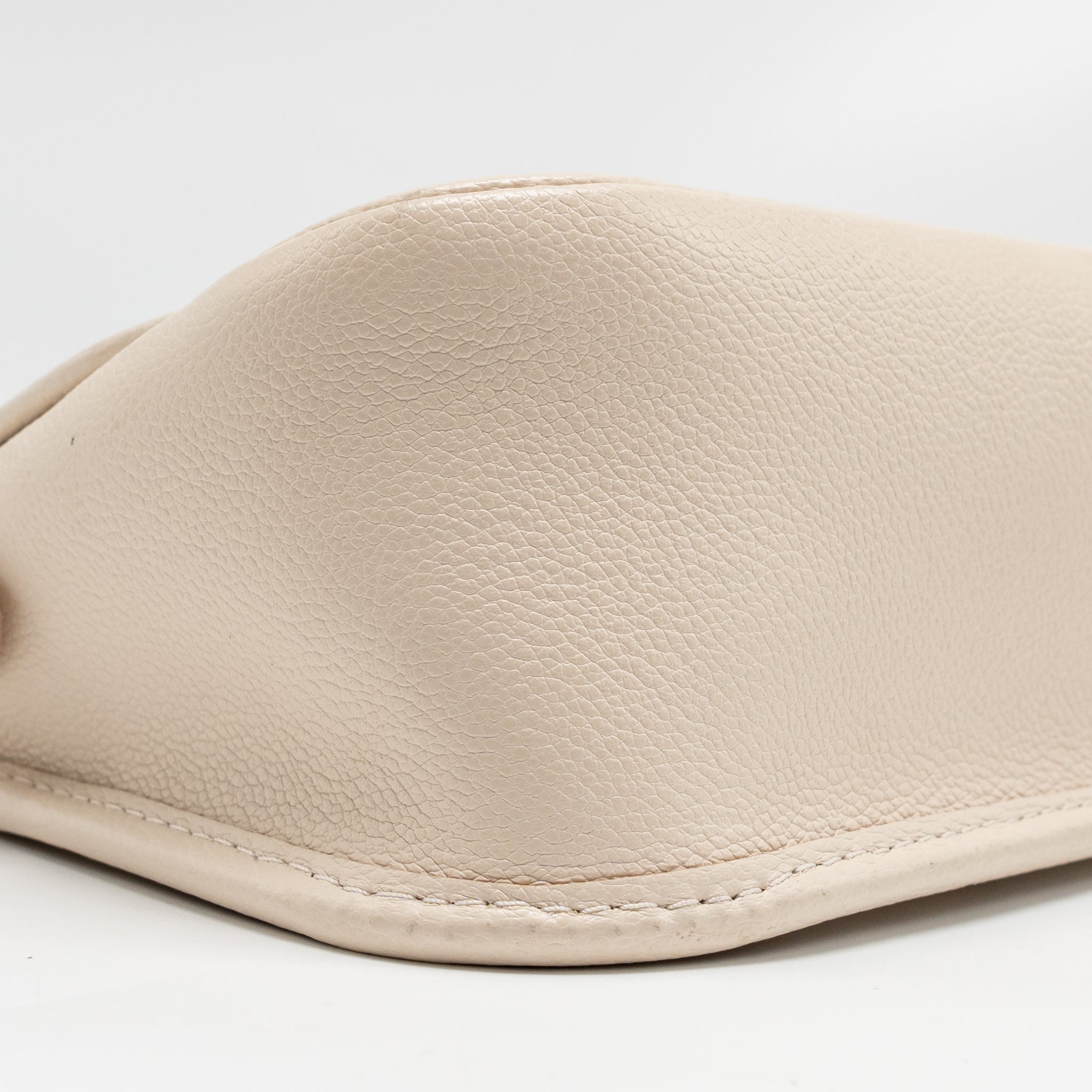 LOUIS VUITTON BUCI BAG EPI LEATHER QUARTZ WHITE SHW