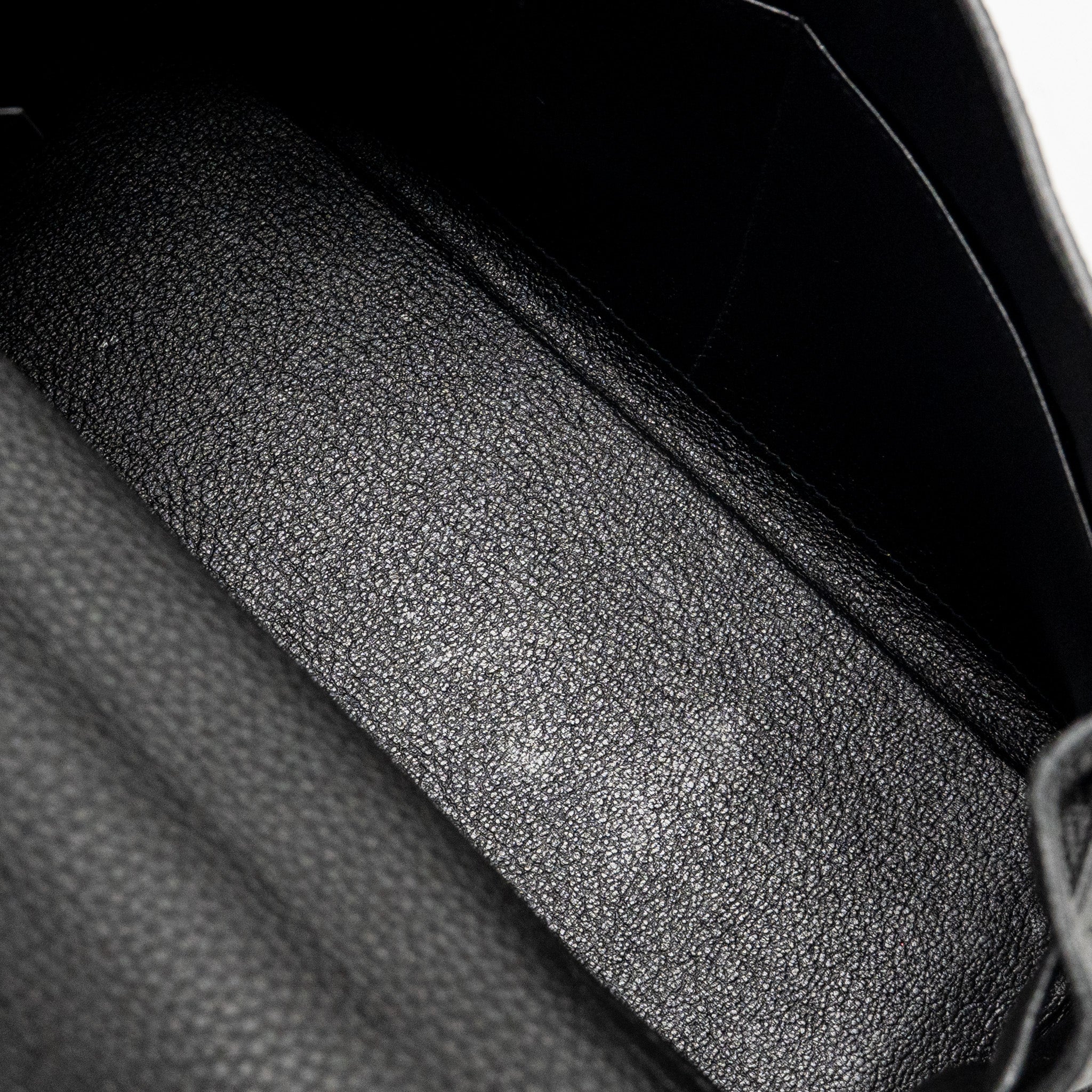 HERMES KELLY 28 TOGO BLACK GHW