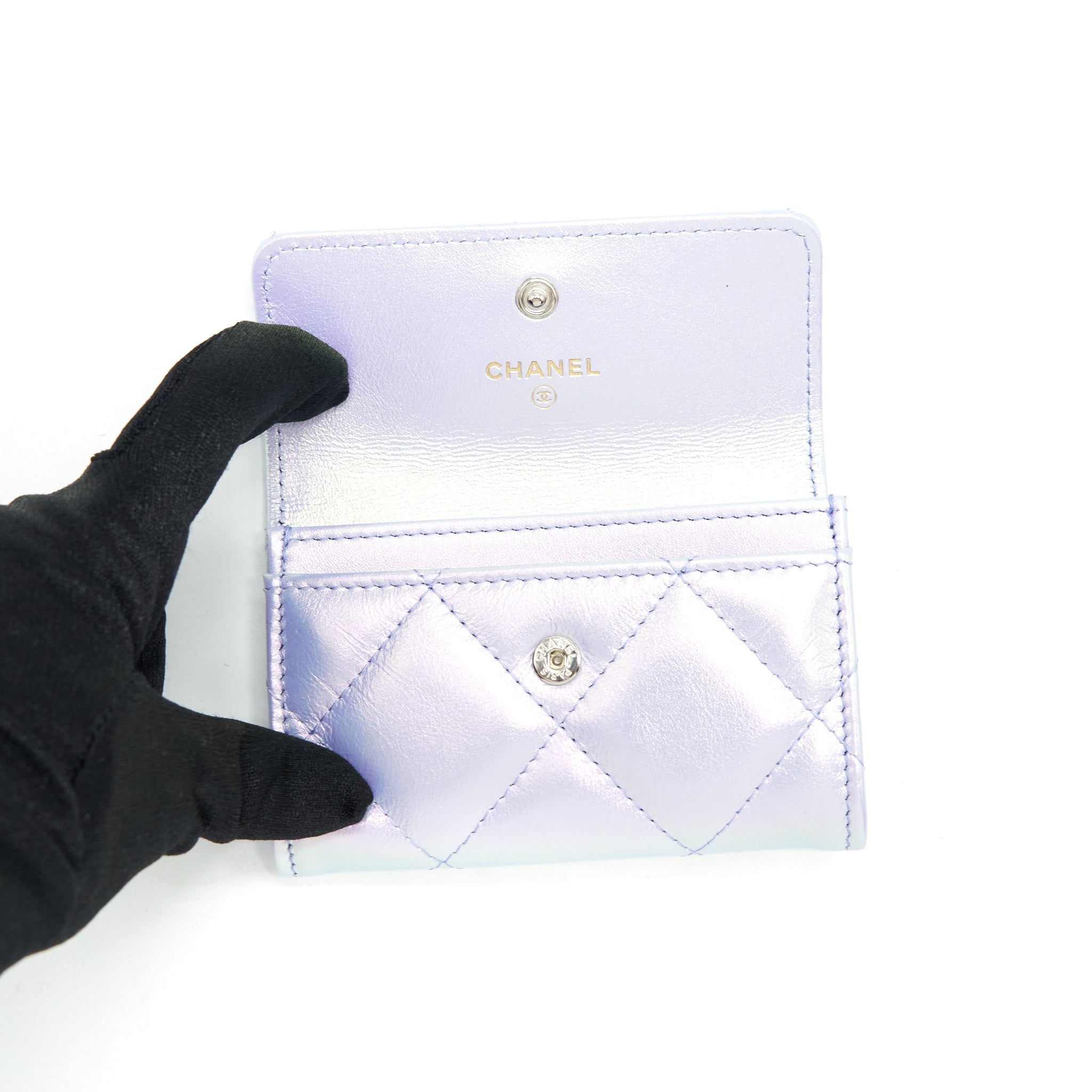 CHANEL 19 FLAP CARD HOLDER CALFSKIN IRIDESCENT LIGHT PURPLE SHW