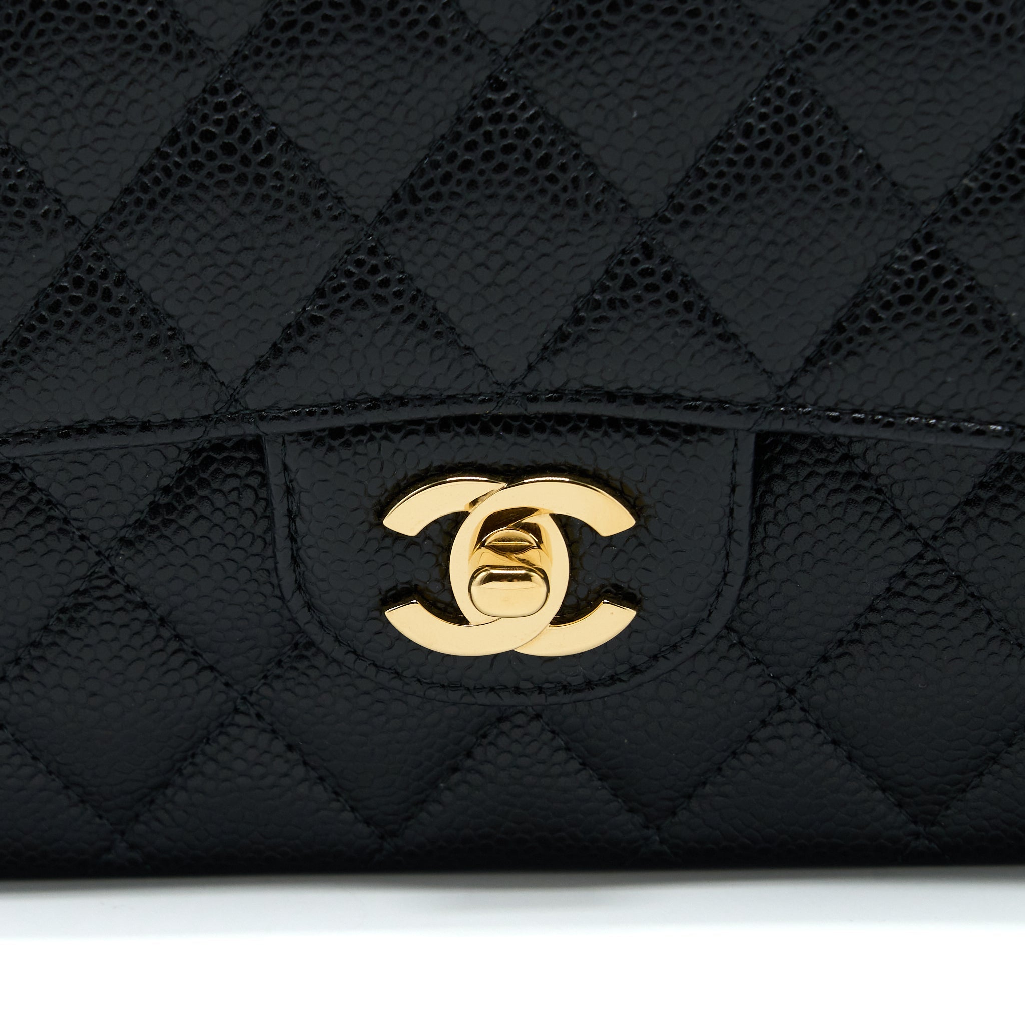 CHANEL MEDIUM CLASSIC DOUBLE FLAP BAG CAVIAR BLACK GHW (MICROCHIP)