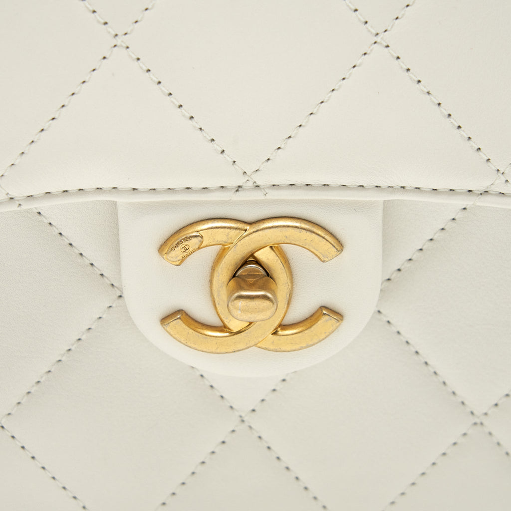 CHANEL SEASONAL FLAP CROSSBODY BAG LAMBSKIN CREAM GHW