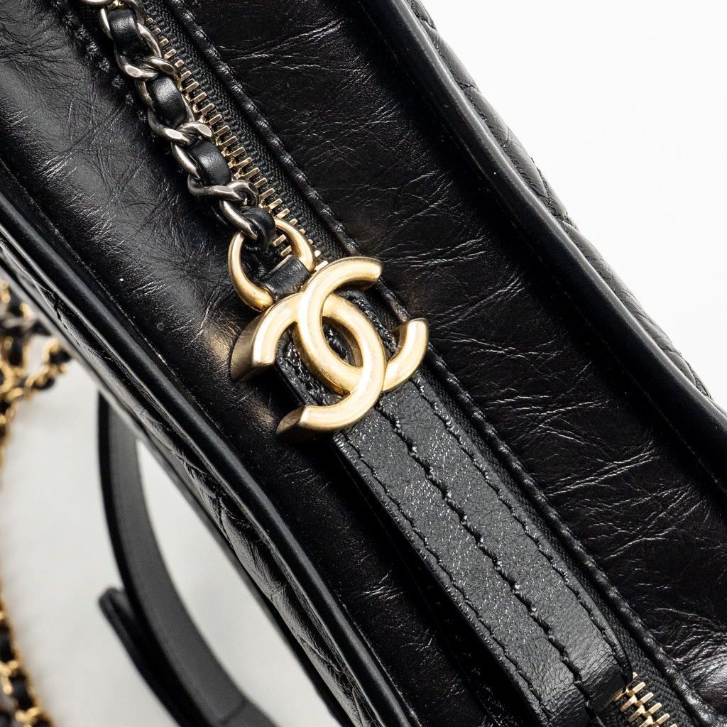 CHANEL SMALL GABRIELLE HOBO BAG AGED CALFSKIN BLACK MULTICOLOUR HARDWARE