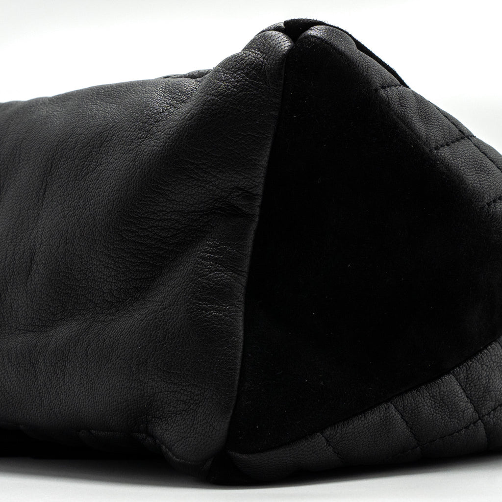 CHANEL BUCKET BAG GOATSKIN/SUE CALFSKIN BLACK SHW