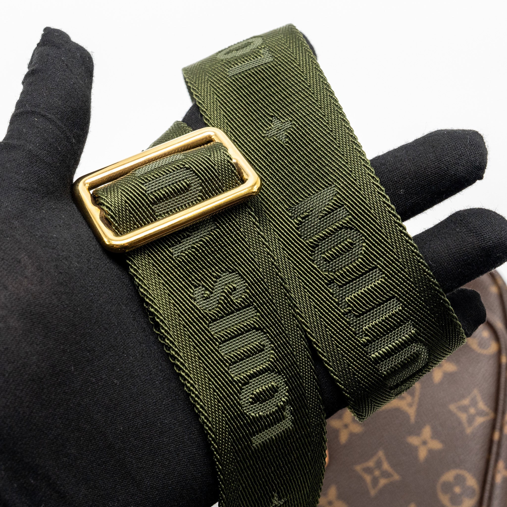 LOUIS VUITTON MULTI POCHETTE MONOGRAM CANVAS / KHAKI STRAP GHW