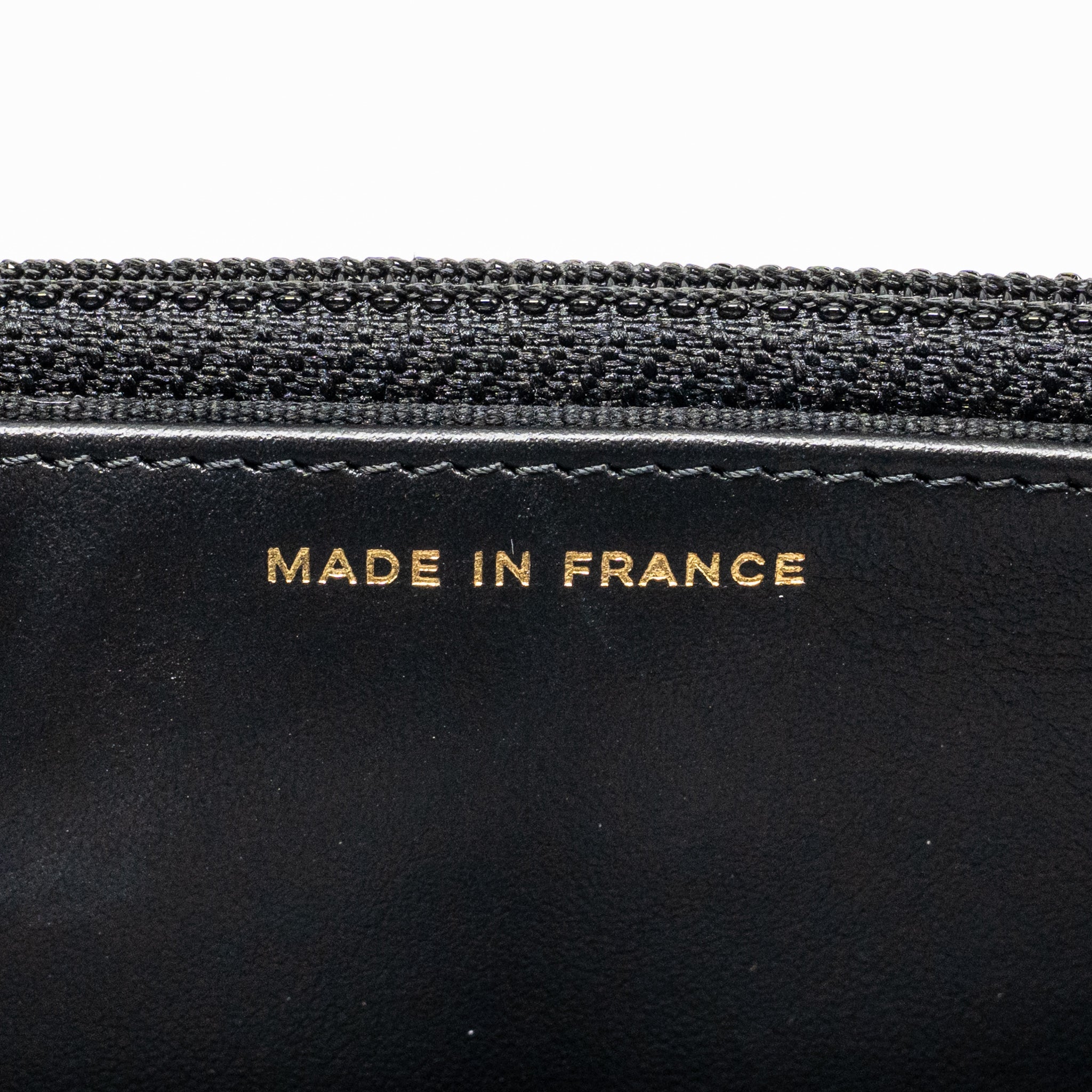 CHANEL BOY WALLET ON CHAIN CAVIAR BLACK GHW (MICROCHIP)