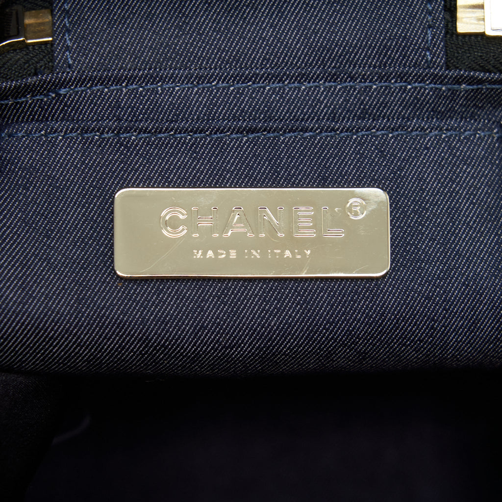 CHANEL VANITY CASE LAMBSKIN BLACK LGHW