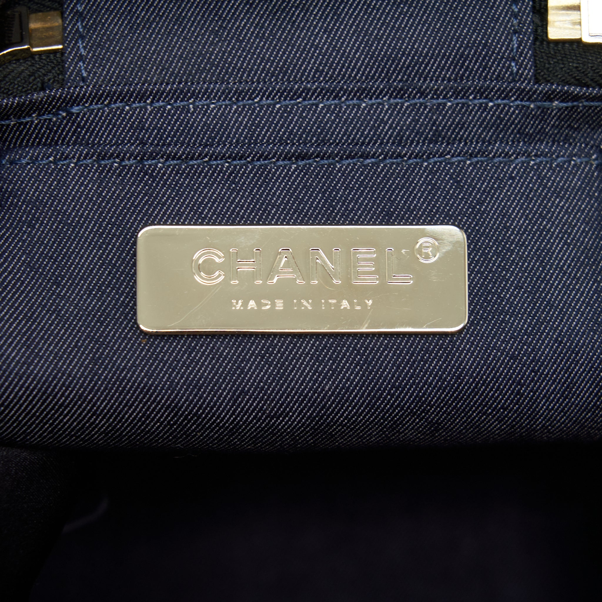 CHANEL VANITY CASE LAMBSKIN BLACK LGHW