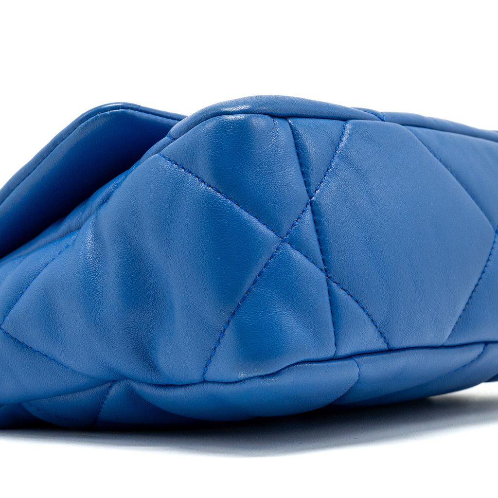 CHANEL SMALL 19 BAG LAMBSKIN BLUE MULTICOLOUR HARDWARE (MICROCHIP)