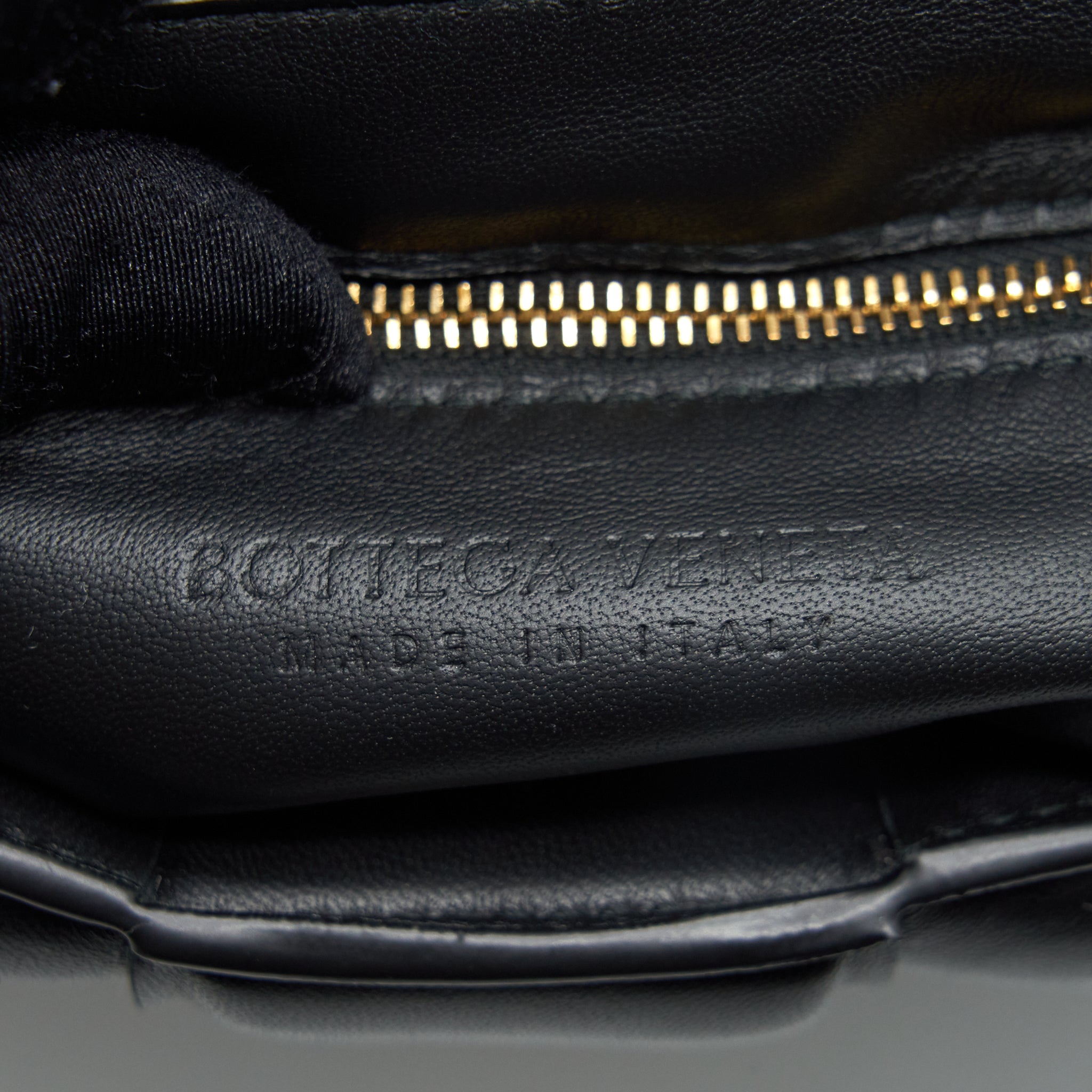 BOTTEGA VENETA PADDED CASSETTE BLACK GHW