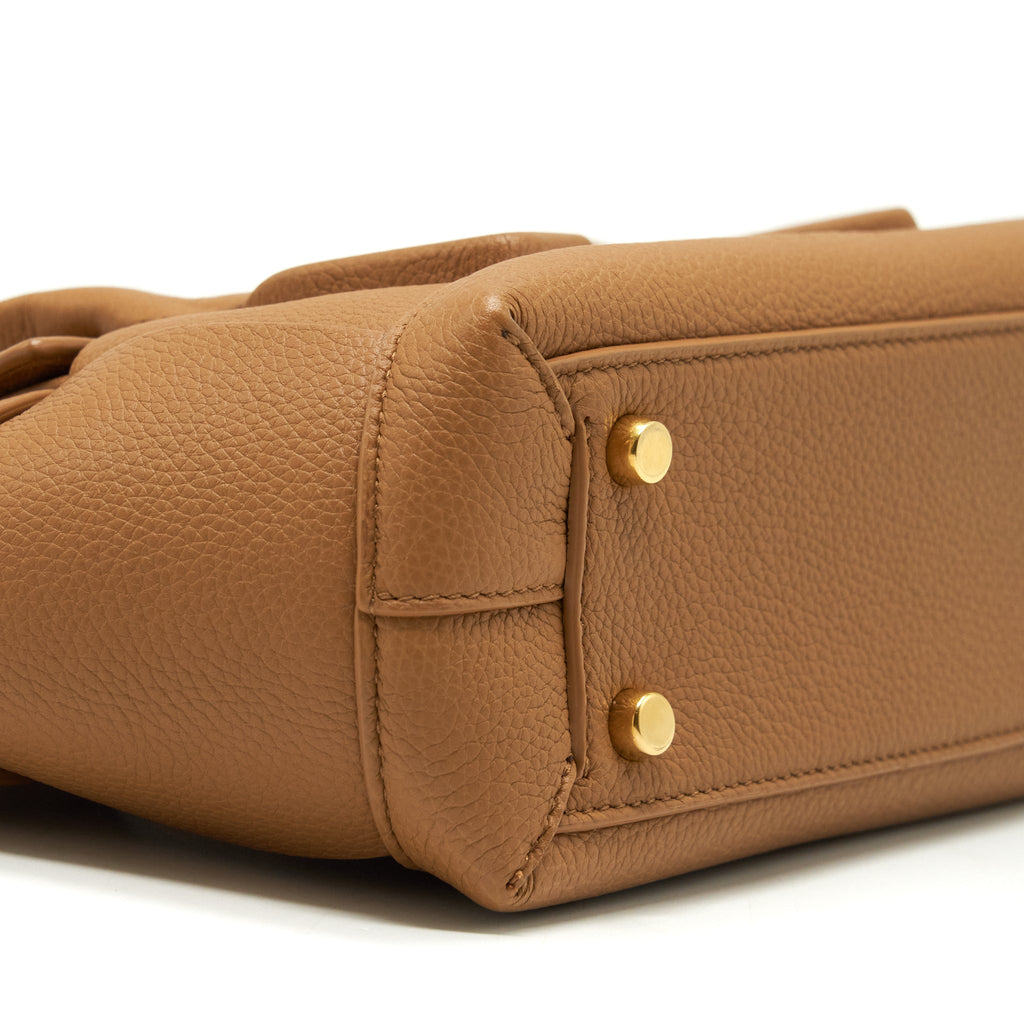 BOTTEGA VENETA ARCO BAG ALMOND