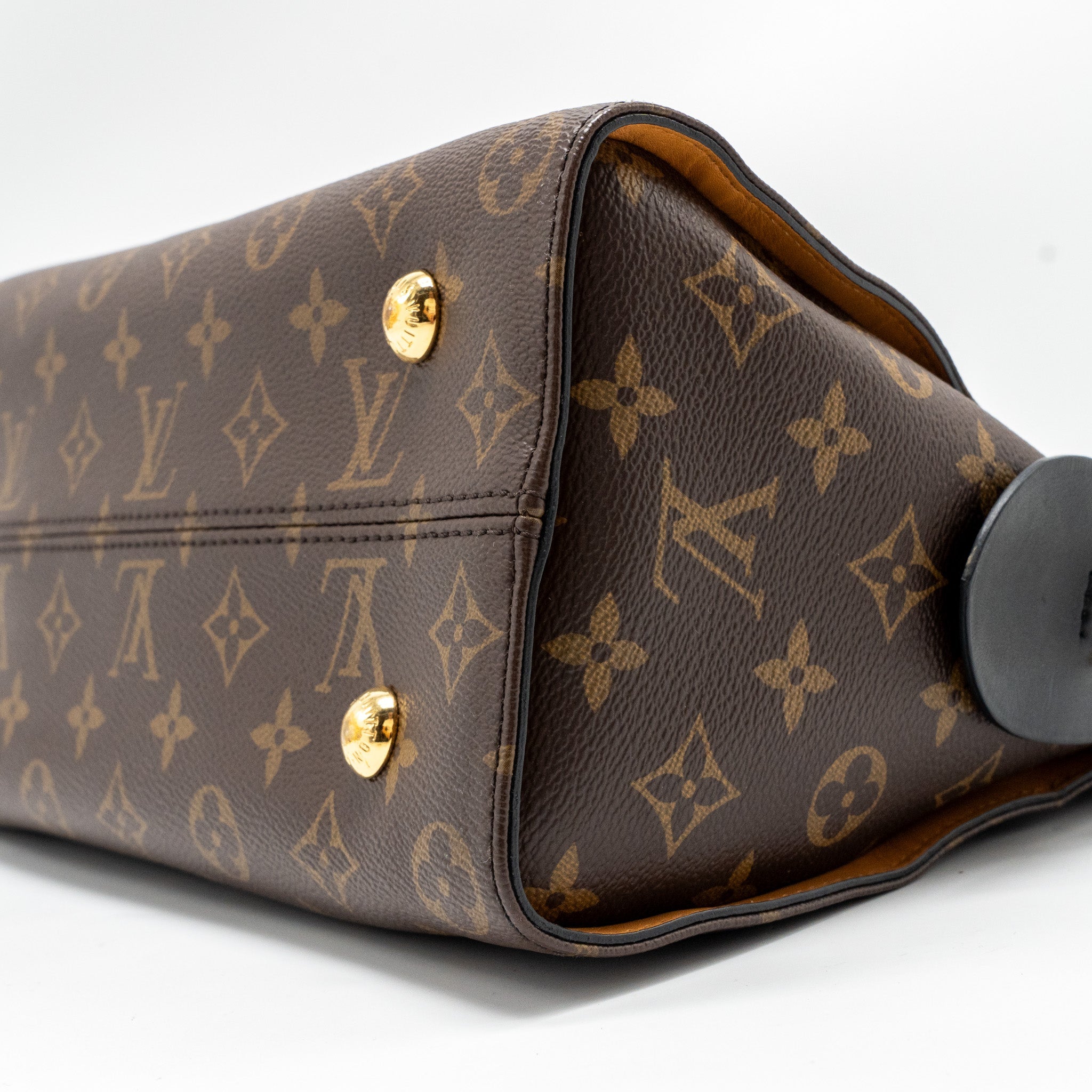 LOUIS VUITTON TUILERIES BAG MONOGRAM CANVAS BLACK/RED GHW