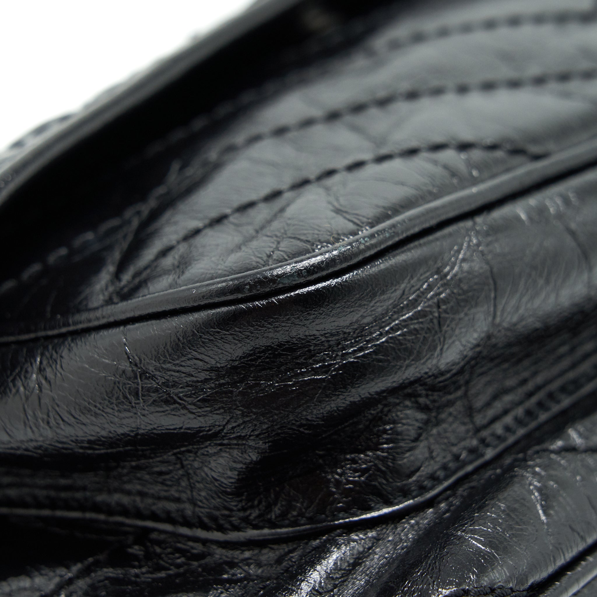SAINT LAURENT NIKI LARGE BAG IN BLACK AND BLACK HARDWARE